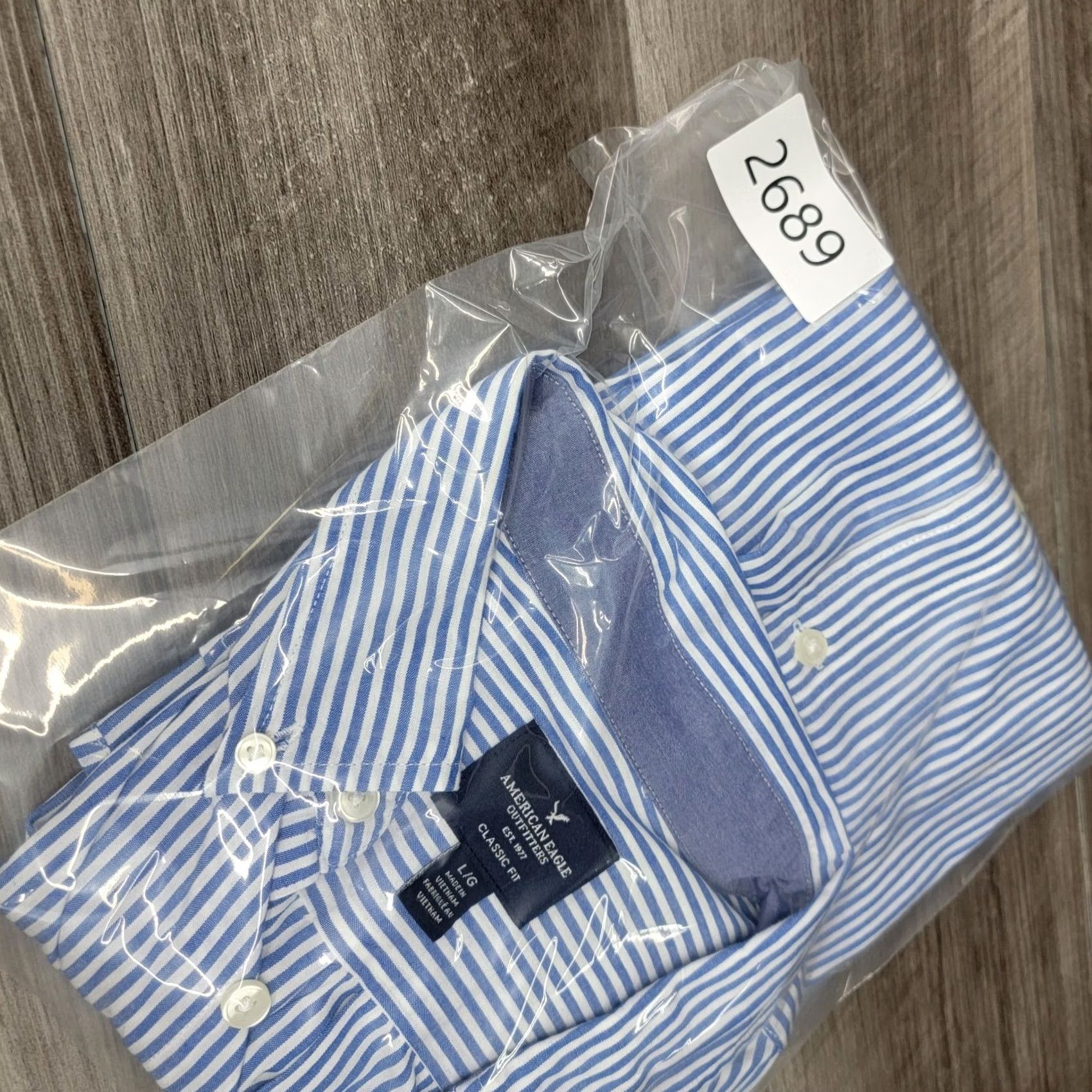 American Eagle Outfitters American Eagle Outfitters Shirt Mens L Blue Classic Fit Striped Button-Up Collar Down Long Sleeve Size US L / EU 52-54 / 3 - 7 Thumbnail