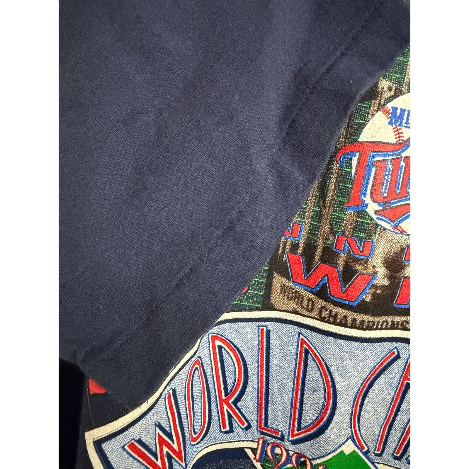 Salem Sportswear Vintage 1991 Minnesota Twins Single-Stitch T-shirt Size XL Size US XL / EU 56 / 4 - 6 Thumbnail