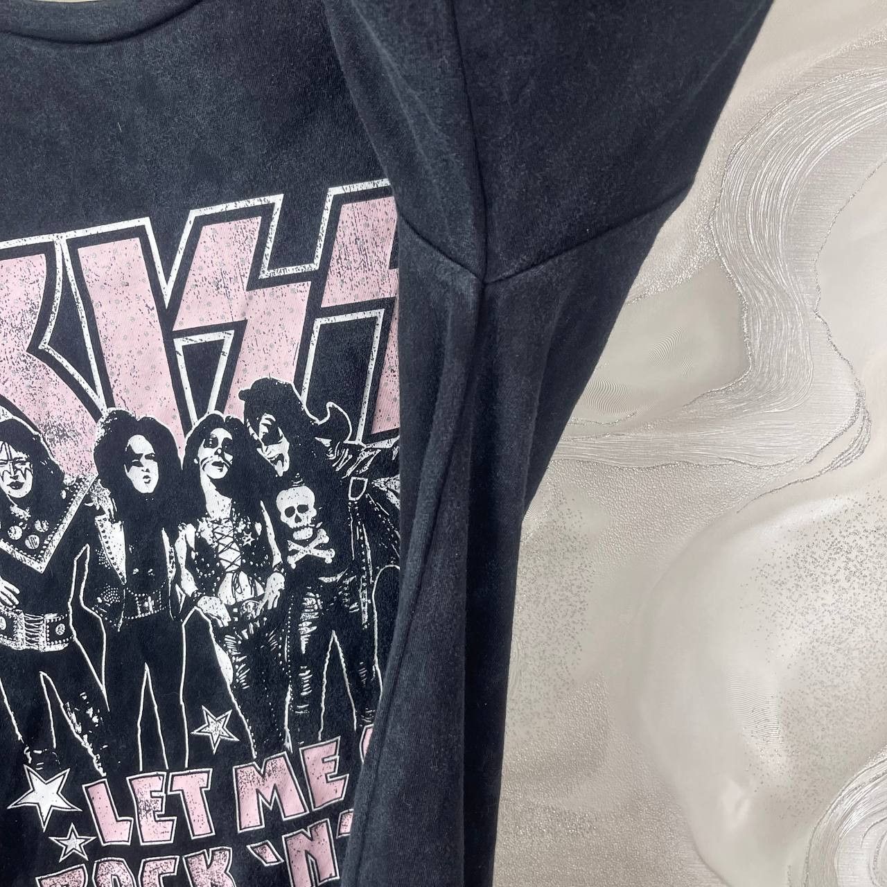 KISS Kiss Vintage T-Shirt Size Let Me Go Rock N Roll Unisex Size US L / EU 52-54 / 3 - 6 Thumbnail