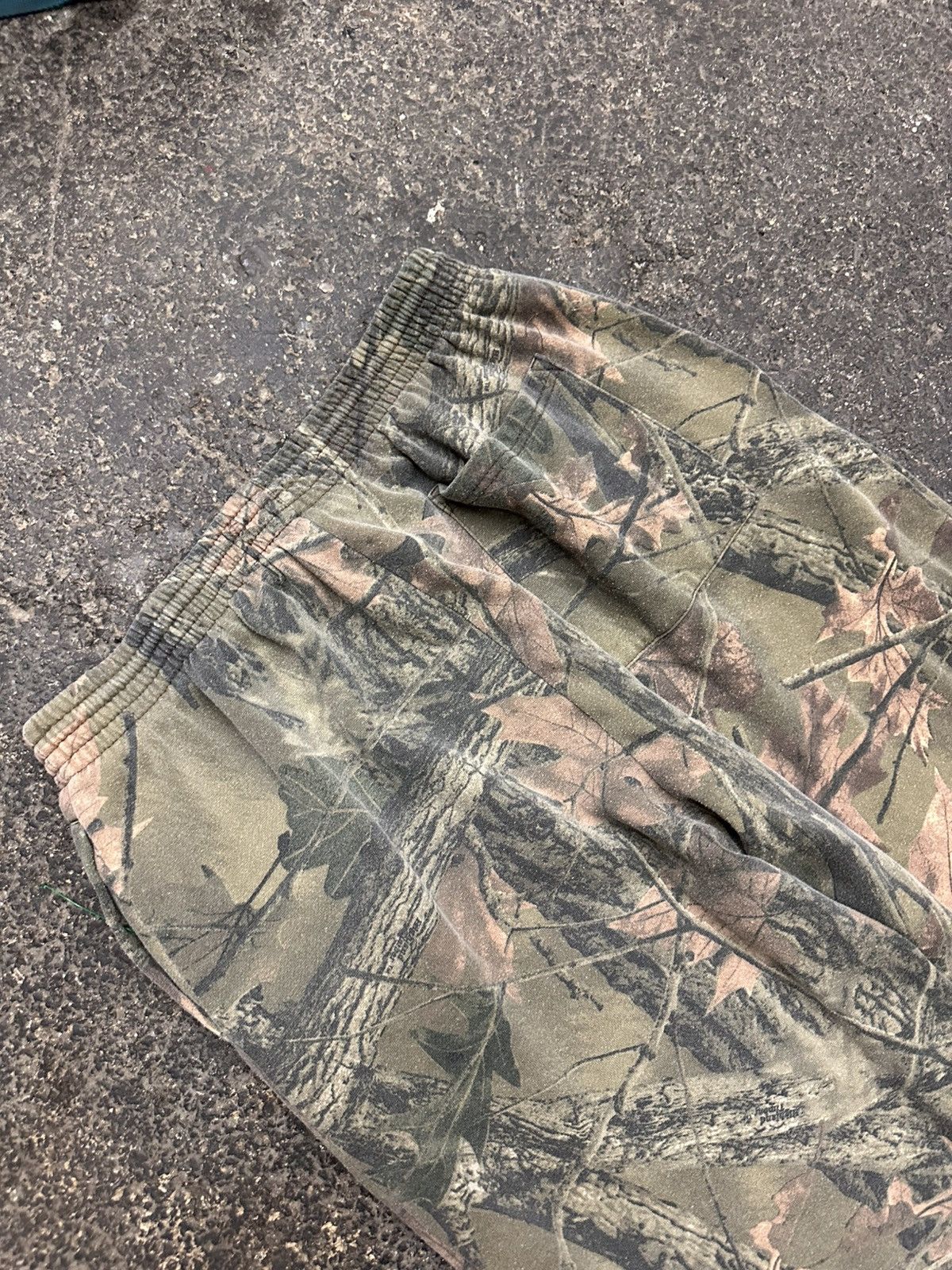 Other Y2k camo baggy sweatpants Size US 30 / EU 46 - 7 Thumbnail
