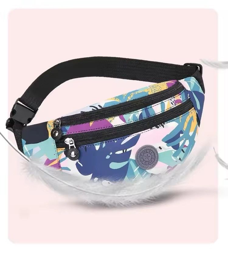 Japanese Brand Street Style Chest Bag Size ONE SIZE - 1 Thumbnail