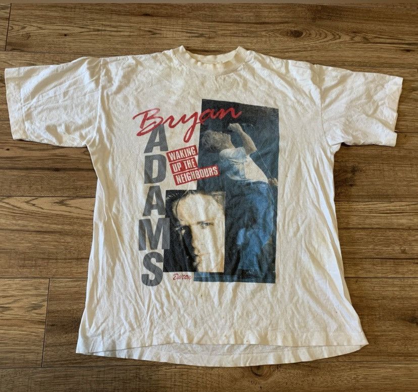 1991 Bryan Adams 🔥 World Tour Tee can’t find another!!