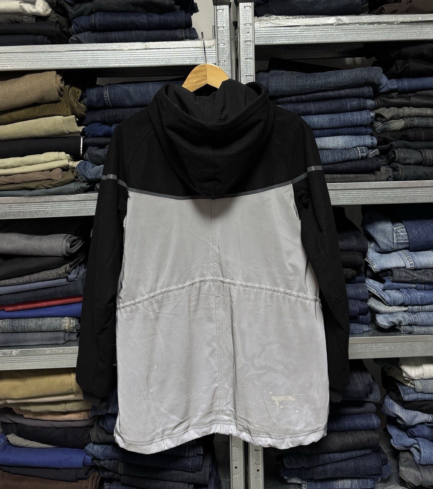 Nike Nike Wool Windrunner Reflective Women’s Black Jacket Coat Size M / US 6-8 / IT 42-44 - 6 Thumbnail