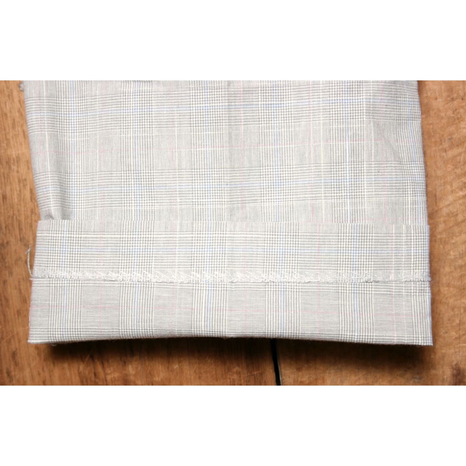 Vintage VINTAGE American Trouser Pants Mens Dress Pants Gray Blue Pink Houndstooth Plaid Cotton 36x32 Size 36 Inseam 31.25"} Size US 35 - 7 Thumbnail