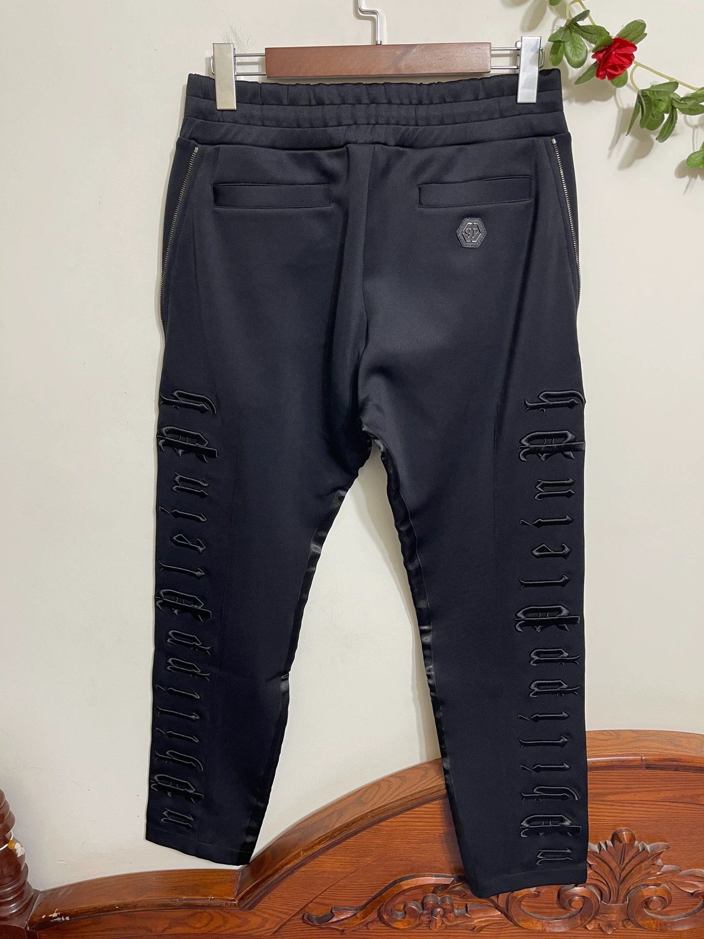 Philipp Plein Philipp Plein Embroidered Logo Sweatpants Italy XL Size US 36 / EU 52 - 2 Thumbnail