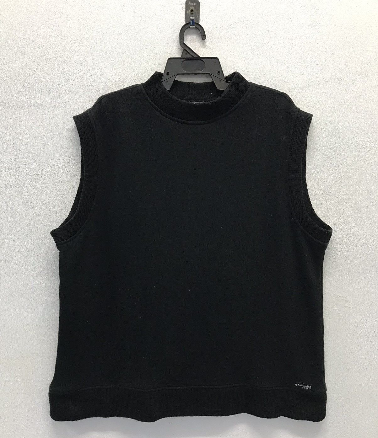 Columbia × Vintage Vintage Columbia GRT Sportswear Company Sleeveless Shirt Size US XL / EU 56 / 4 - 1 Thumbnail