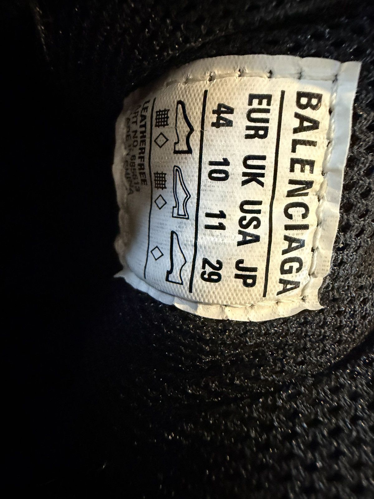 Balenciaga Balenciaga Defender Size US 11 / EU 44 - 6 Thumbnail