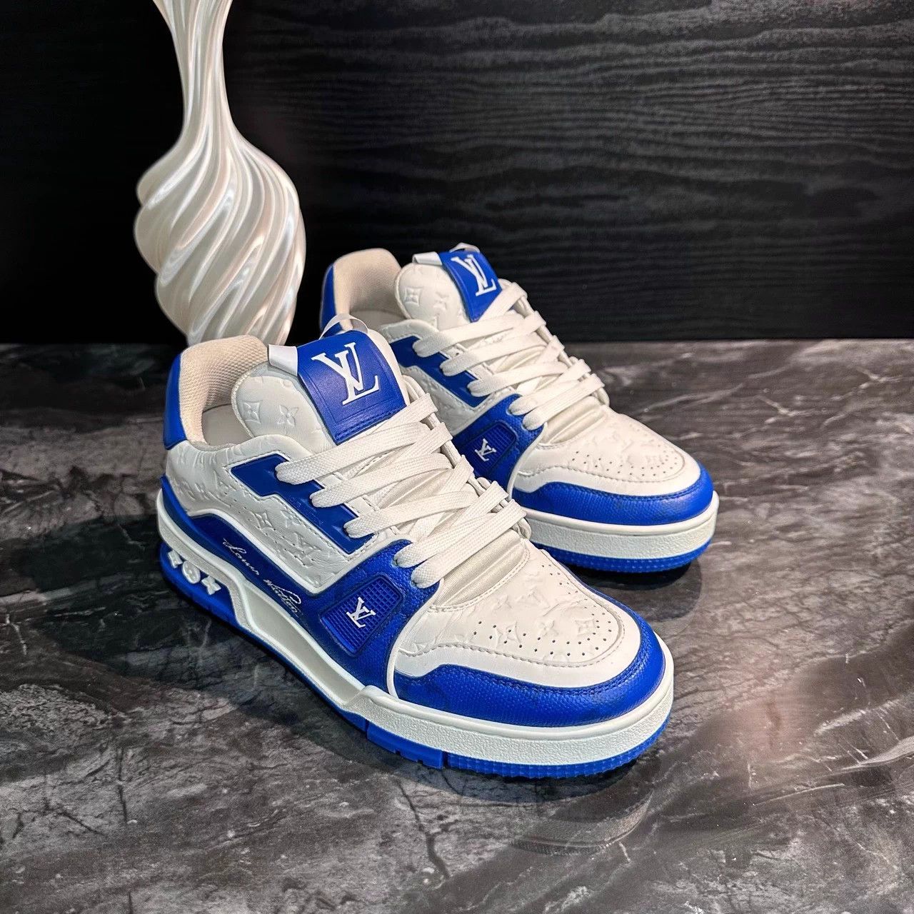 Louis Vuitton LV Trainer White/Blue Embossed AOP 36.5 EU 97 New Size US 5.5 / IT 35.5 - 3 Thumbnail