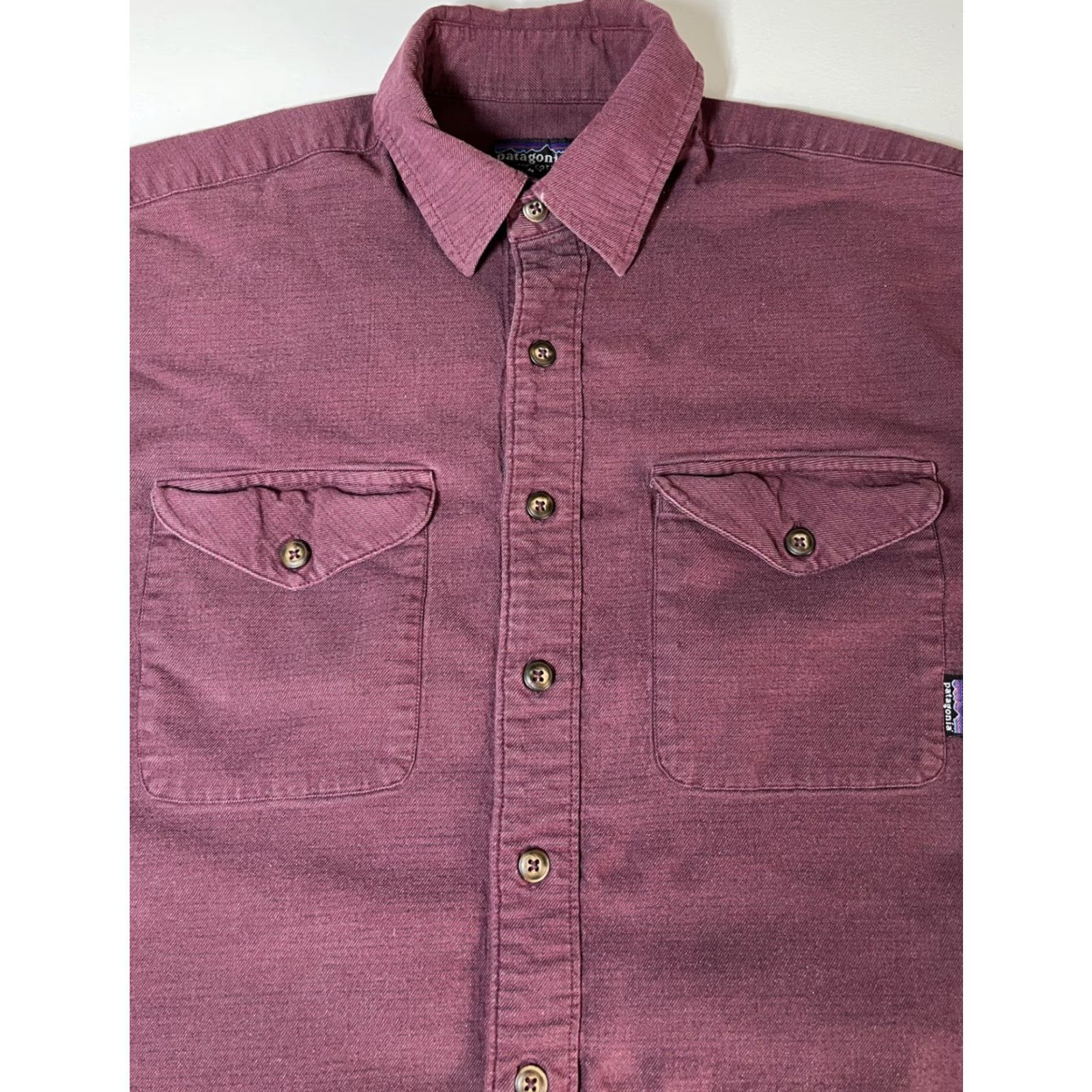 Patagonia Patagonia Men’s Vintage Button-Up Shirt Burgundy 90s Cotton Blend Flannel M Long Sleeve Collared Utility Pockets Outdoor Casual Mens Size US M / EU 48-50 / 2 - 7 Thumbnail