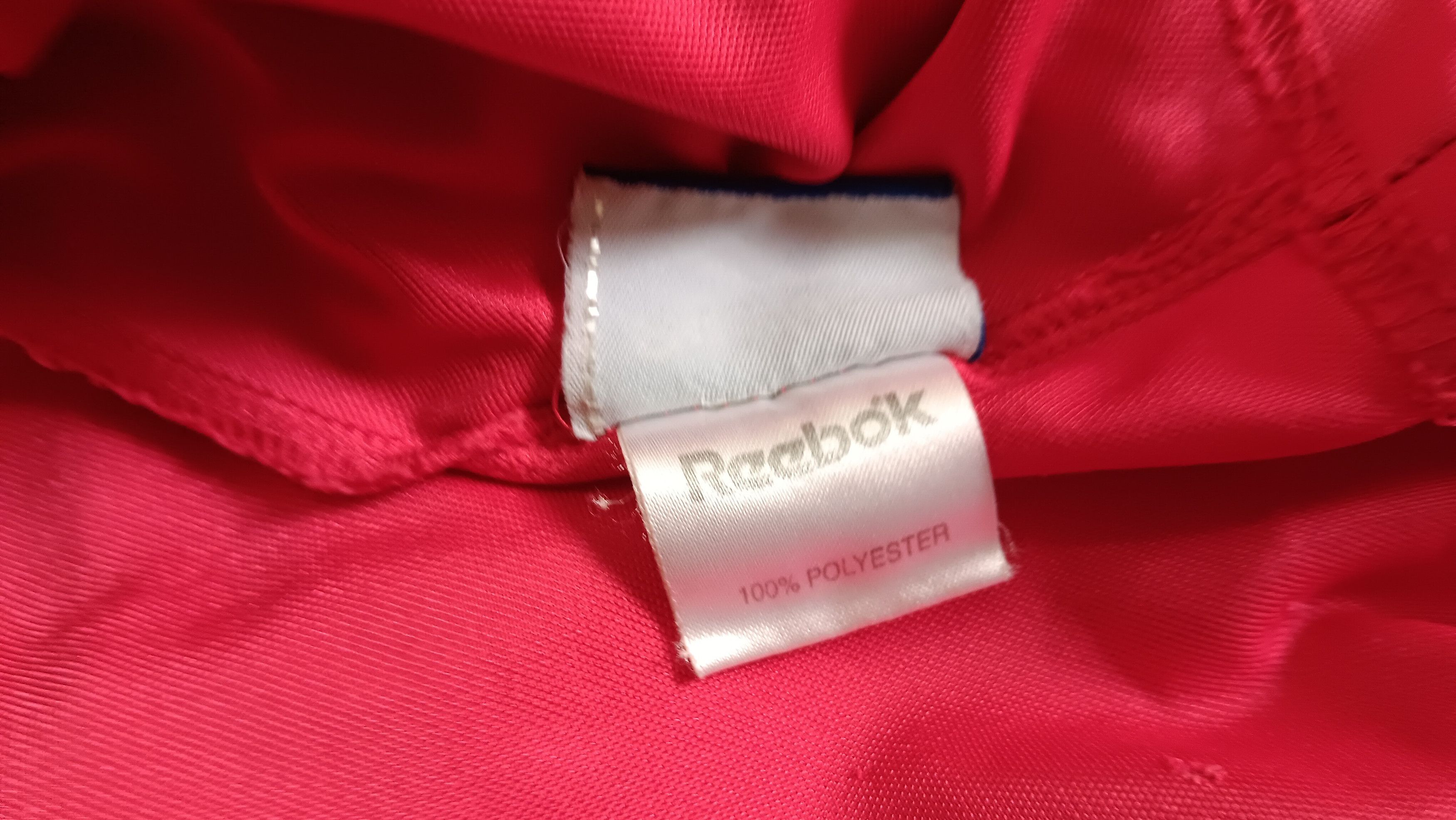 Reebok 2000-2002 | Liverpool (Home) | Vintage Jersey Size US XL / EU 56 / 4 - 4 Thumbnail