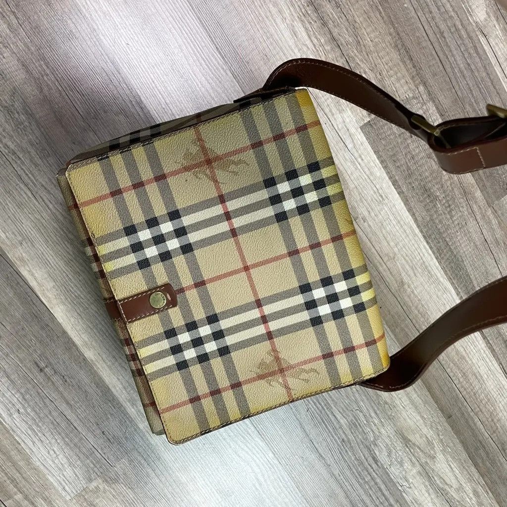 Burberry Burberry full pattern shoulder bag Measurements: 24x22x11cm Size ONE SIZE - 6 Thumbnail