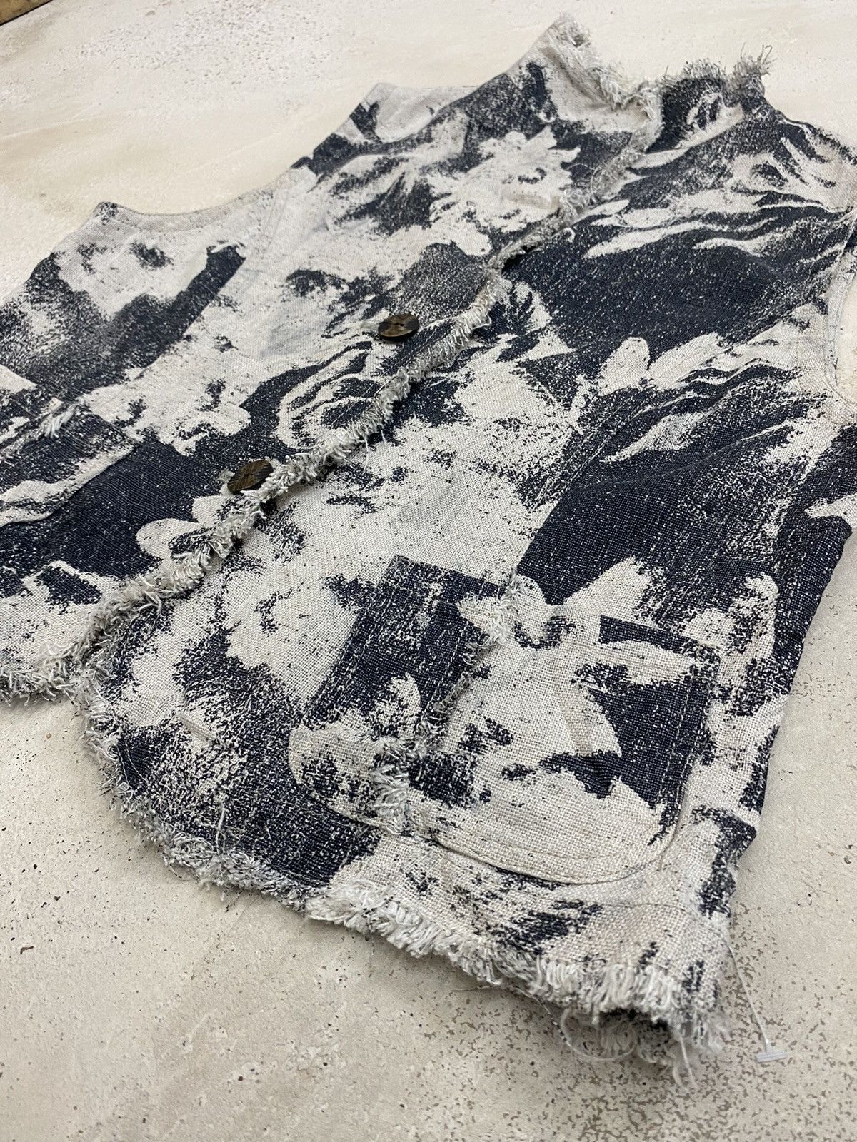 If Six Was Nine × Japanese Brand × Le Grande Bleu (L.G.B.) Vintage Vests AL Bacher Japan Brand Art Floral Sackcloth Size US S / EU 44-46 / 1 - 5 Thumbnail