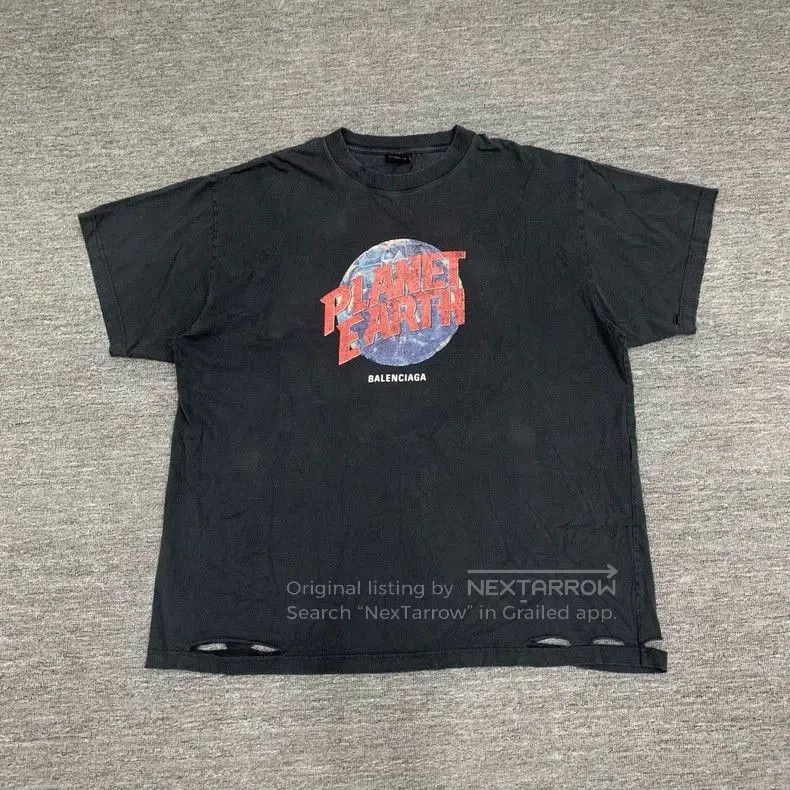 Balenciaga Balenciaga Black Distressed Earth Print Tee. Size US L / EU 52-54 / 3 - 1 Thumbnail