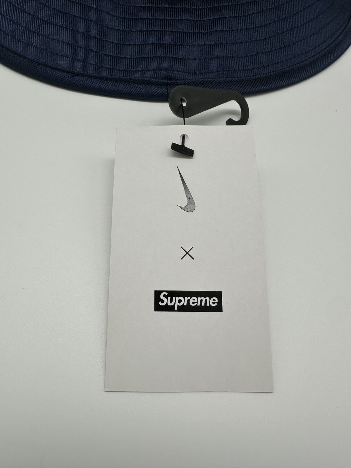 Nike × Supreme Supreme Nike Dazzle Crusher Navy S/M Size ONE SIZE - 4 Thumbnail