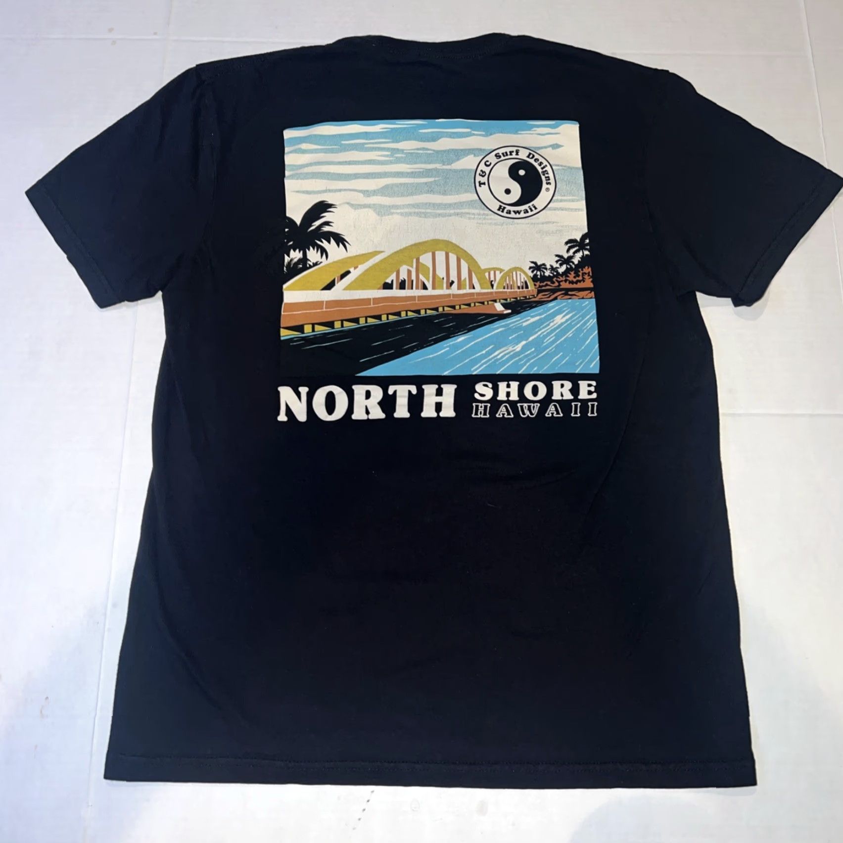 4SDESIGNS T&C Surf Designs North Shore Hawaii Bridges Ying Yang Logo Shirt Mens M Black Short Sleeve Graphic Print Vintage No N/A Size US M / EU 48-50 / 2 - 2 Thumbnail