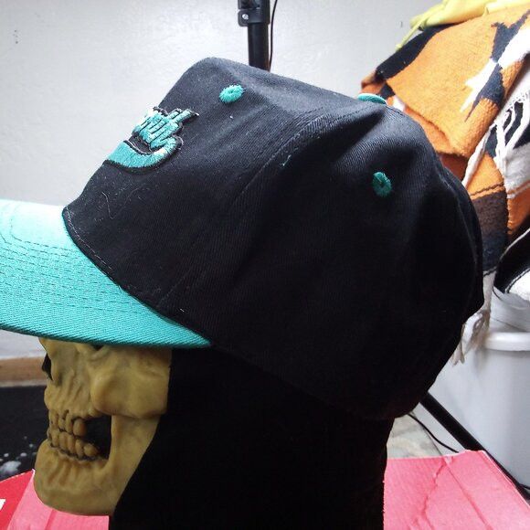 Vintage Vintage 90s Kenworth Tailsweep Two Tone Snap Back Hat Cap Size ONE SIZE - 4 Thumbnail