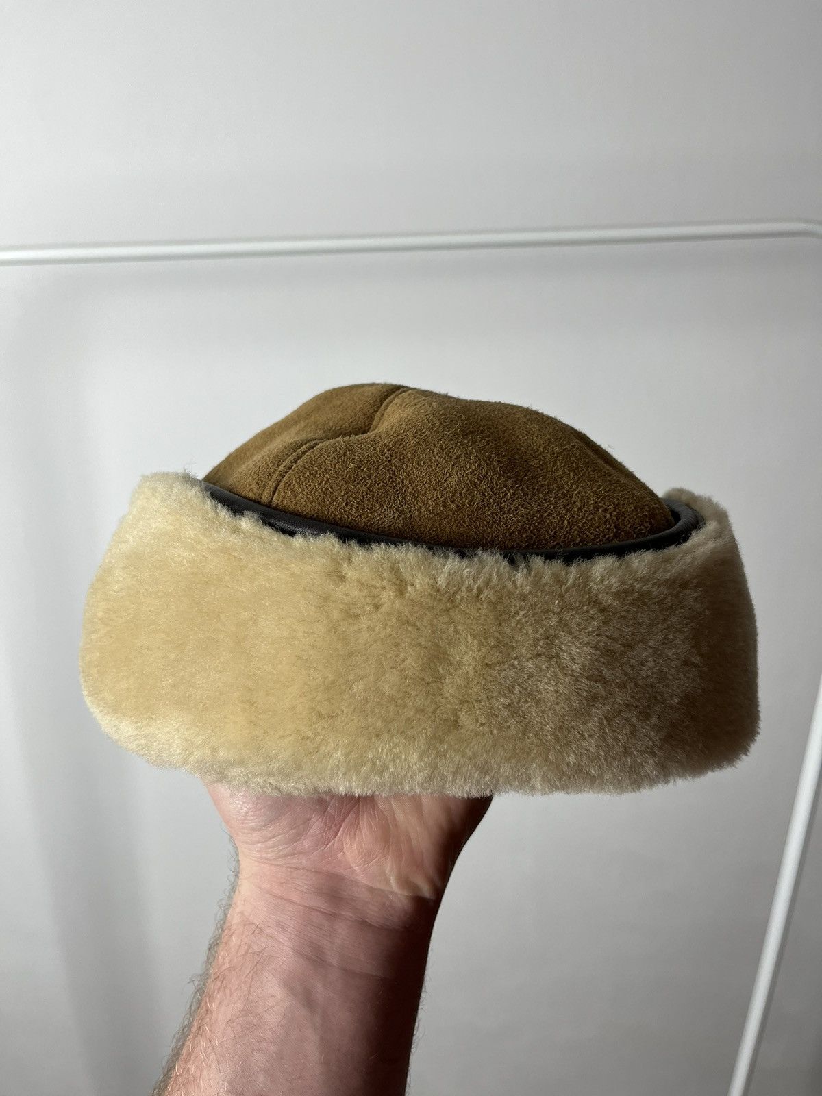 Ugg UGG Australia Sherpa Sheepskin Fur Ushanka Hat / Cap Size ONE SIZE - 13 Thumbnail