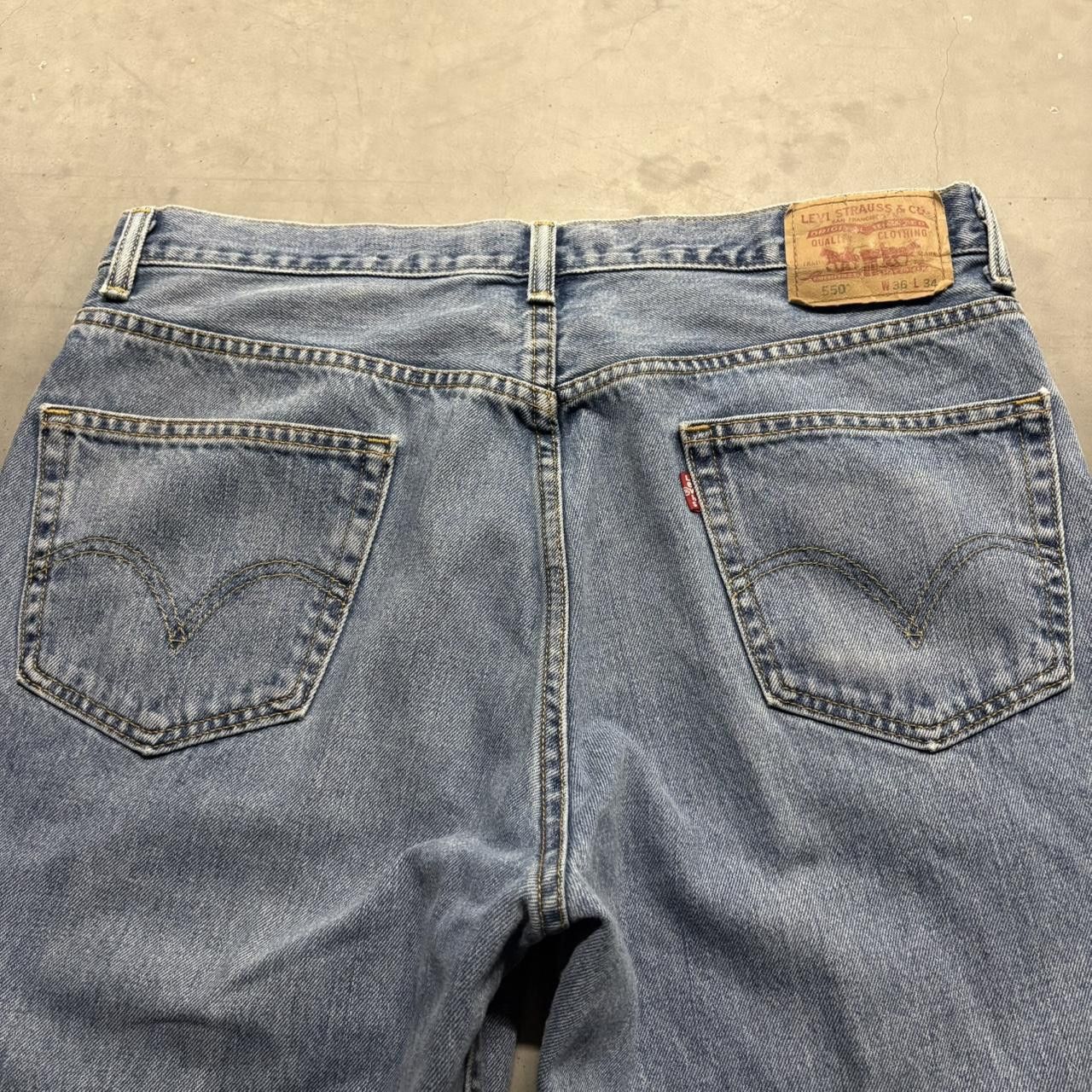 Vintage Crazy Vintage Y2K/2000s Super Baggy Levis Medium Wash Denim Jeans Size US 36 / EU 52 - 7 Thumbnail