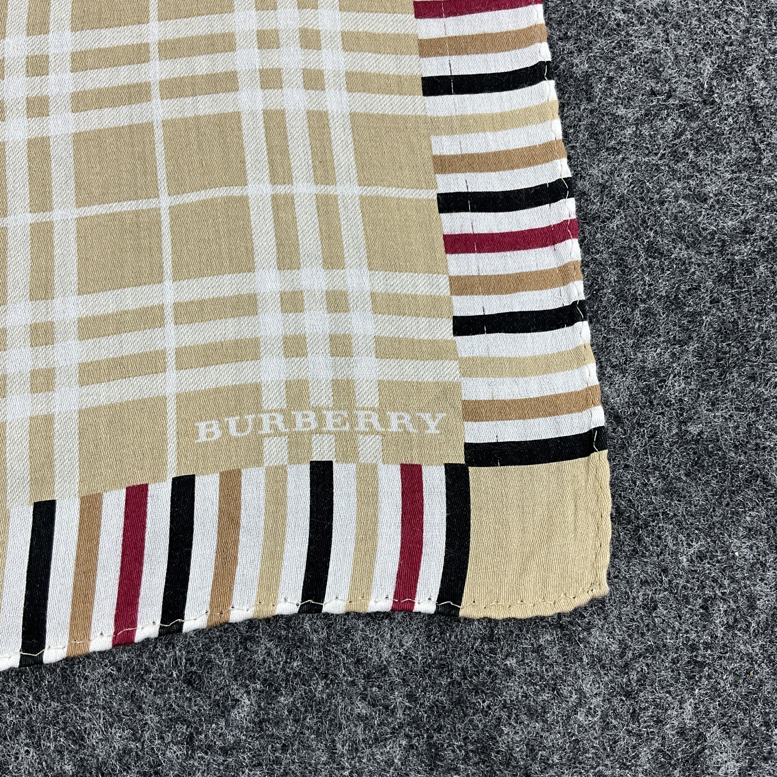 Burberry × Vintage Burberry Handkerchief / Bandana / Neckerchief B015 Size ONE SIZE - 4 Thumbnail