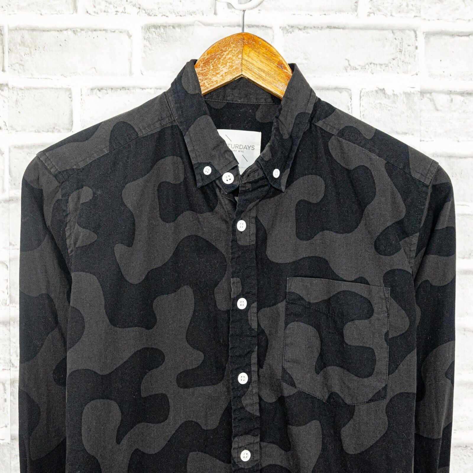 Saturdays NYC SATURDAYS Surf NYC Button Down Shirt Black Camo Print Size US S / EU 44-46 / 1 - 4 Thumbnail
