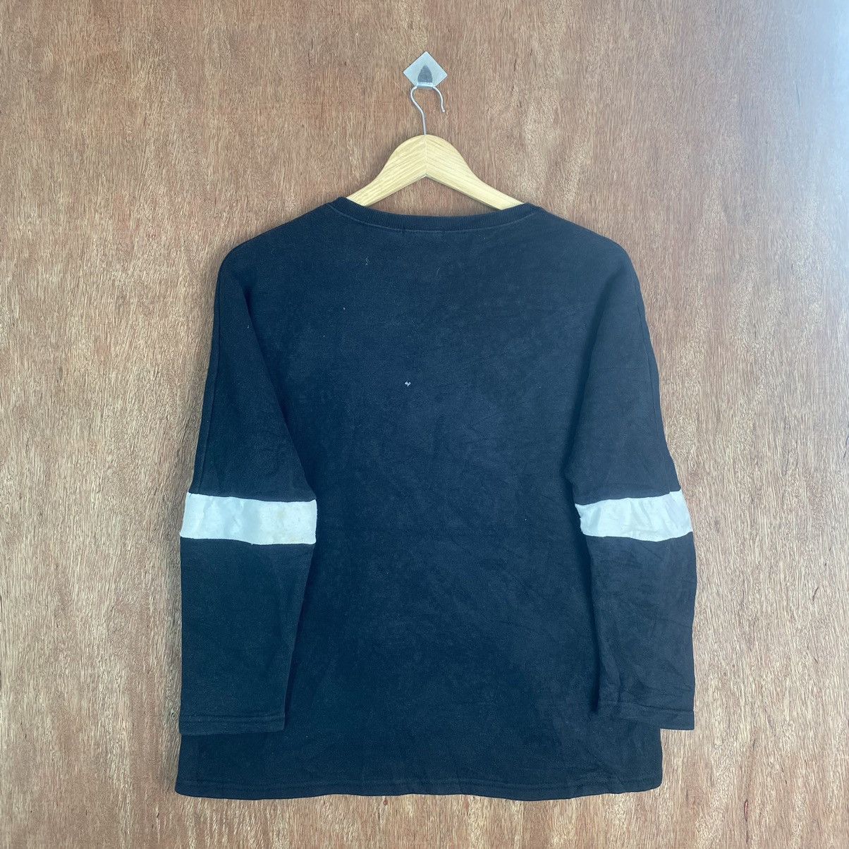 Japanese Brand × Vintage Vintage Sweatshirt Big "W" big EHY by Season #K01556 Size US M / EU 48-50 / 2 - 12 Thumbnail