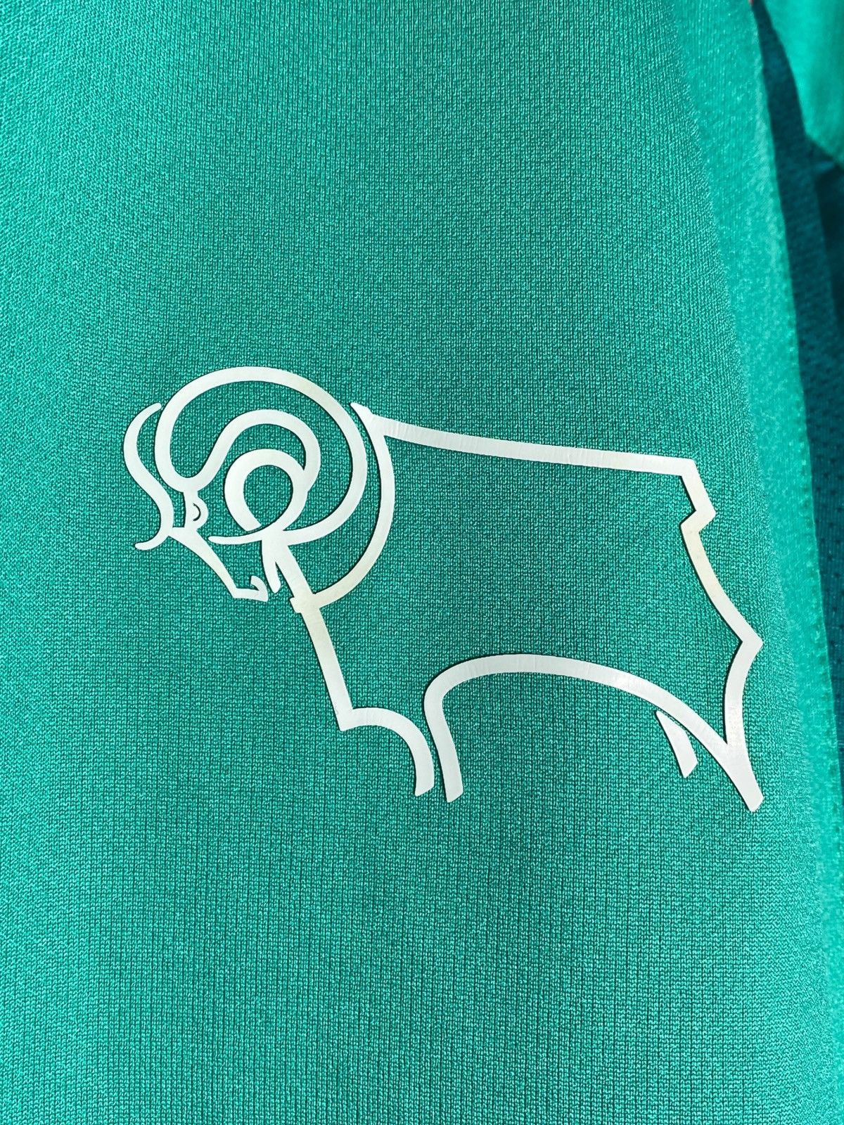 Umbro Umbro Derby County 2017-18 Goalkeeper Football Shirt Size US XL / EU 56 / 4 - 8 Thumbnail