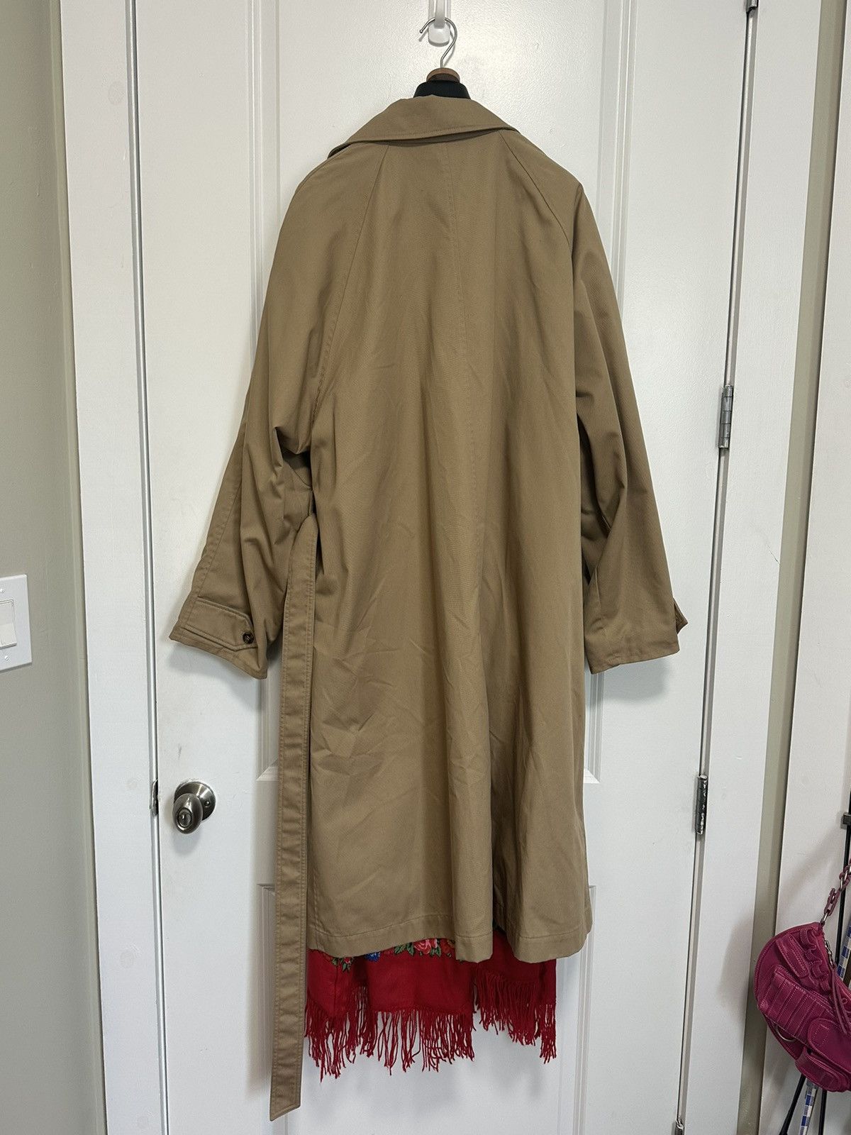 Vetements Vetements SS19 reversible scarf coat Size US XL / EU 56 / 4 - 3 Thumbnail