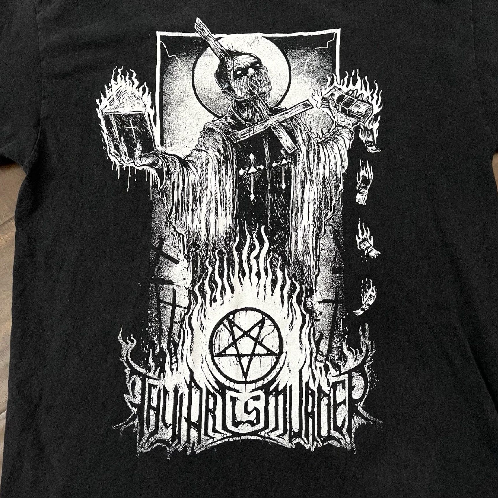 Vintage VINTAGE Thy Art Is Murder Demon Priest Satanic Large Band T-Shirt Deathcore Metal L Black Men Short Sleeve T-Shirt Mens Vintage Size US L / EU 52-54 / 3 - 2 Thumbnail