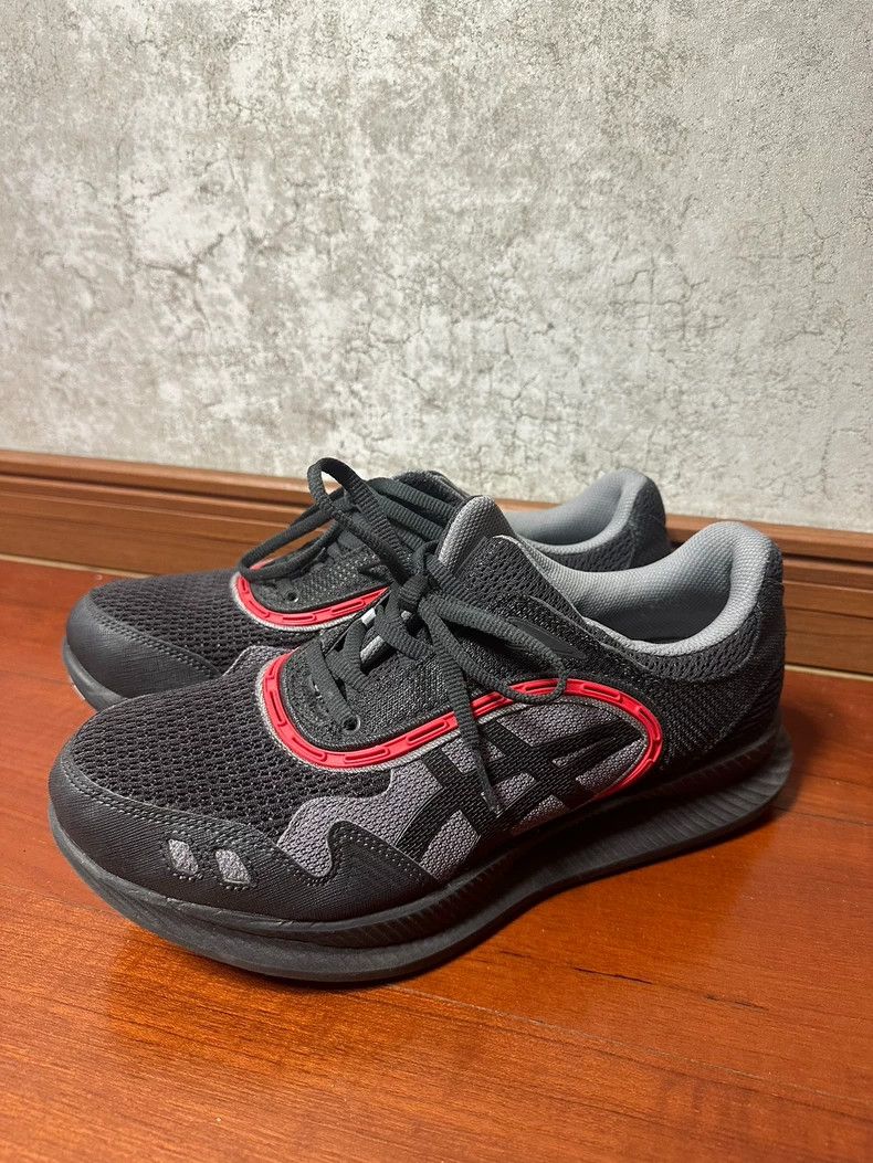 Kiko Kostadinov Kiko Kostadinov Asics Gel-Glidelyte 3 Black and Red Running Size US 9.5 / EU 42-43 - 1 Thumbnail