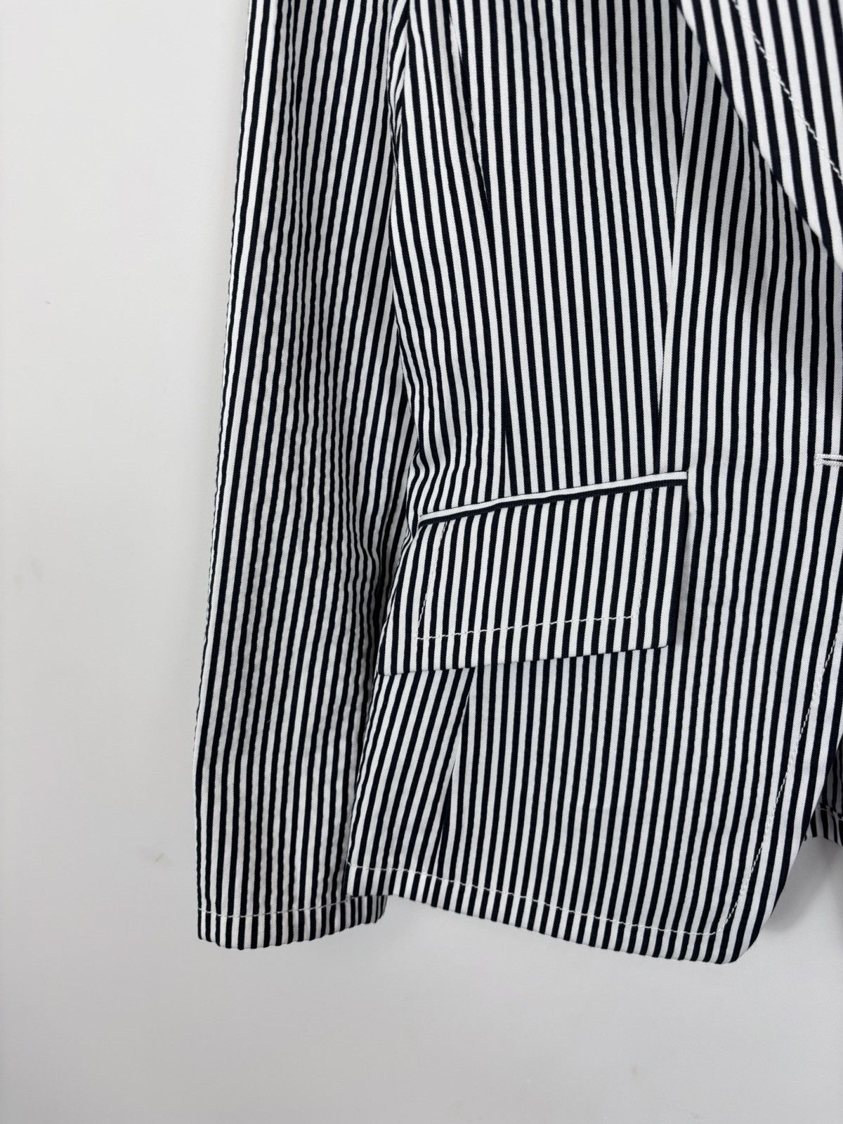 St. John St. John Women’s White/Black Striped Blazer Jacket Size S / US 4 / IT 40 - 6 Thumbnail