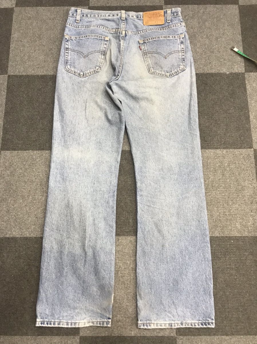 Levi's Flare🔥Vintage Levis 517 Medium Wash Jeans F7 Size US 35 - 12 Thumbnail