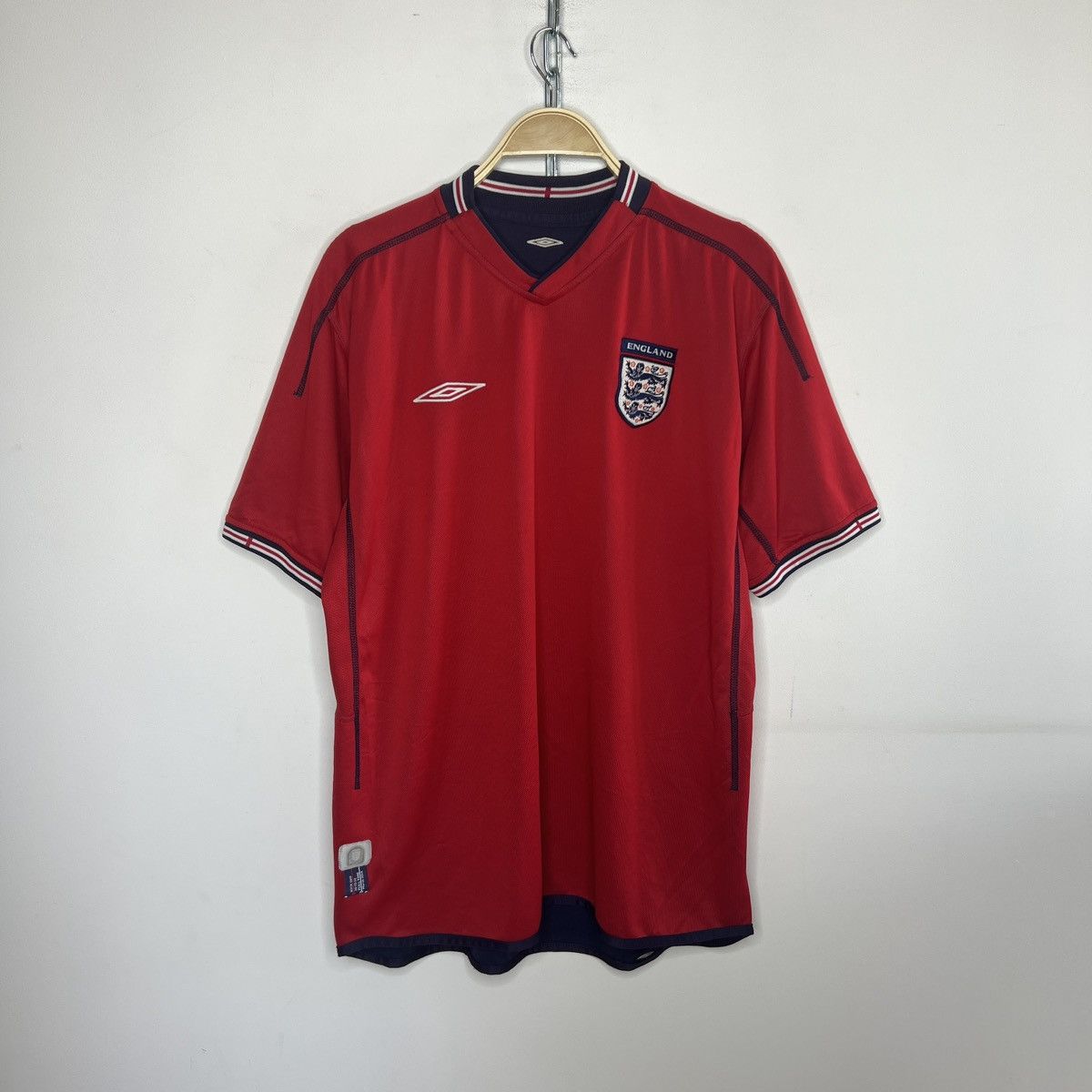 Umbro Vintage Umbro England jersey men’s Size US L / EU 52-54 / 3 - 1 Thumbnail