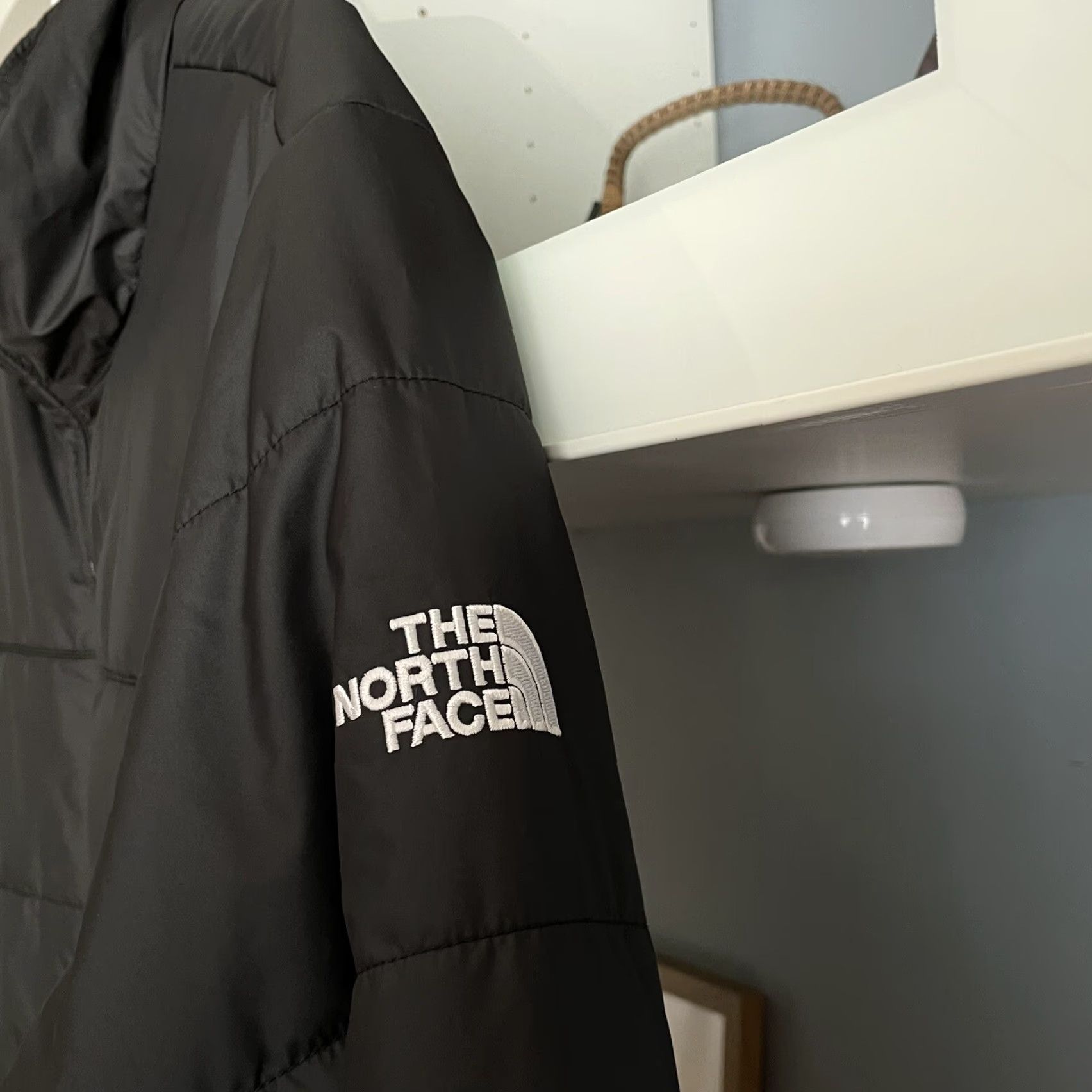 The North Face The North Face Jacket Mens L Everyday Insulated Black Puffer Custom Embroidered Size US L / EU 52-54 / 3 - 3 Thumbnail
