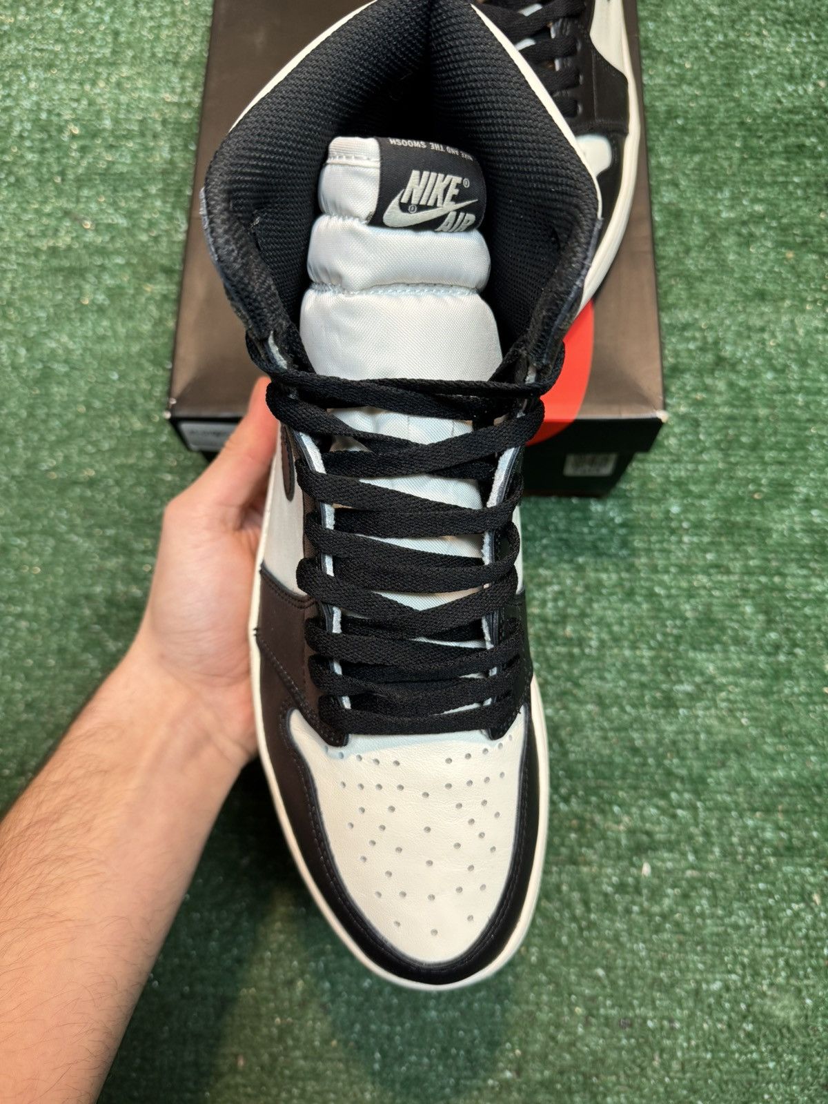 Jordan Brand Jordan Retro 1 Dark Mocha Size 11.5 Size US 11.5 / EU 44-45 - 2 Thumbnail