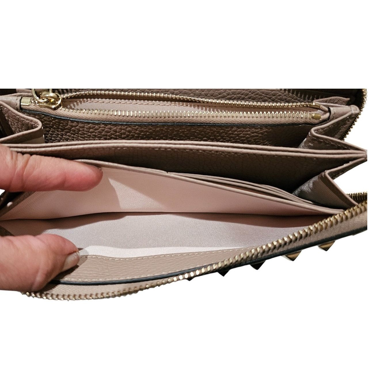 Valentino Garavani Rockstud Pebble Leather Zip Around Wallet