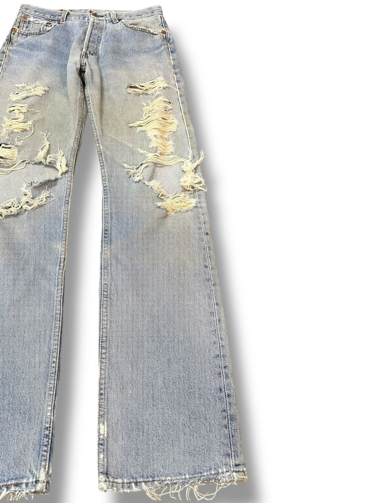 Levi's Vintage Clothing Vintage Levi’s 501 Faded Ripped Distressed Denim Size US 29 - 4 Thumbnail
