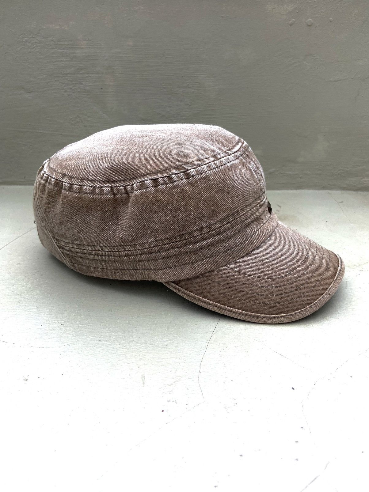 If Six Was Nine 2000s classic FS fushi Buton studded patrol hat Size ONE SIZE - 5 Thumbnail