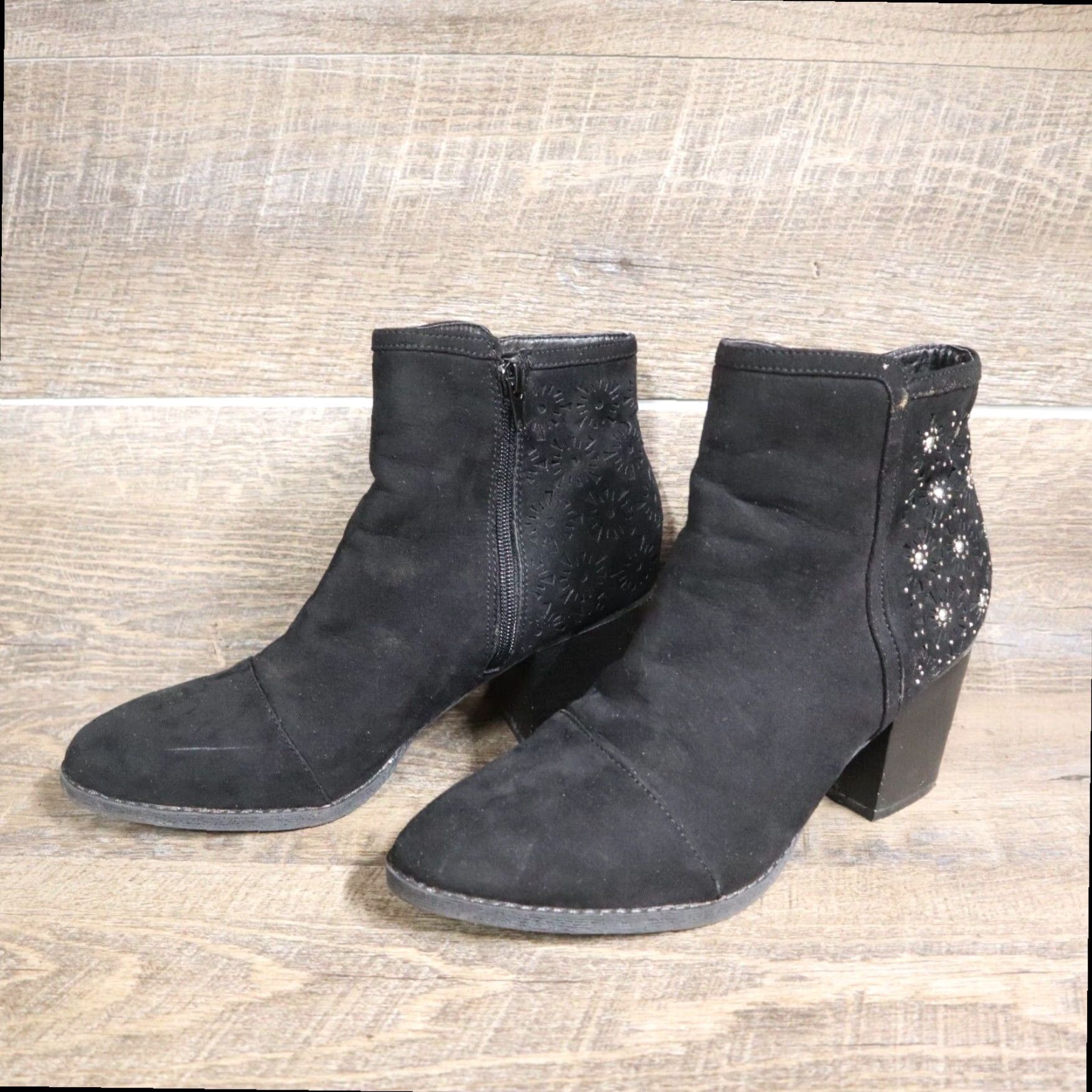 Sugar Sugar Western Bootie Heel, Black Suede, Women's Size 10, Riding Equestrian Boots Size US 10 / IT 40 - 3 Thumbnail
