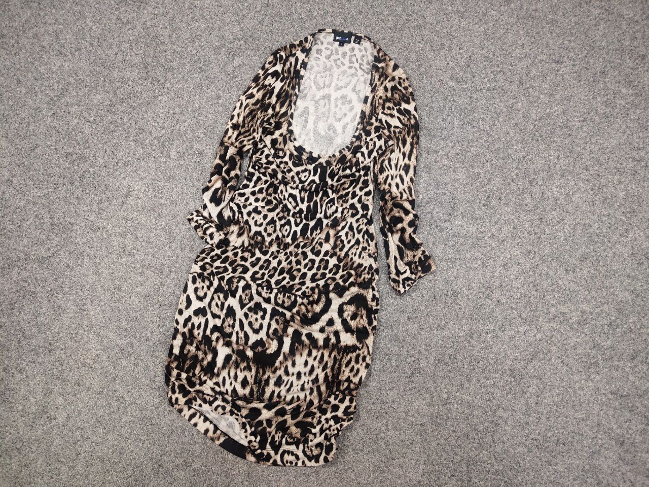 Just Cavalli Just Cavalli Design Leopard Animal Beige Print Midi Dress Size S / US 4 / IT 40 - 3 Thumbnail