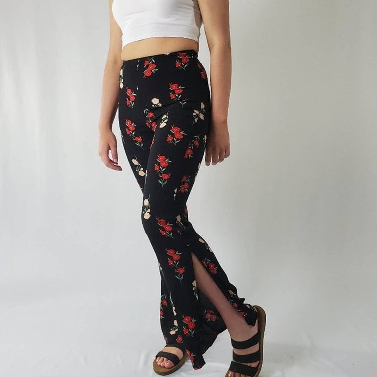 Forever 21 Forever 21 Floral Wide Leg Pants - S Size 27" / US 4 / IT 40 - 1 Thumbnail