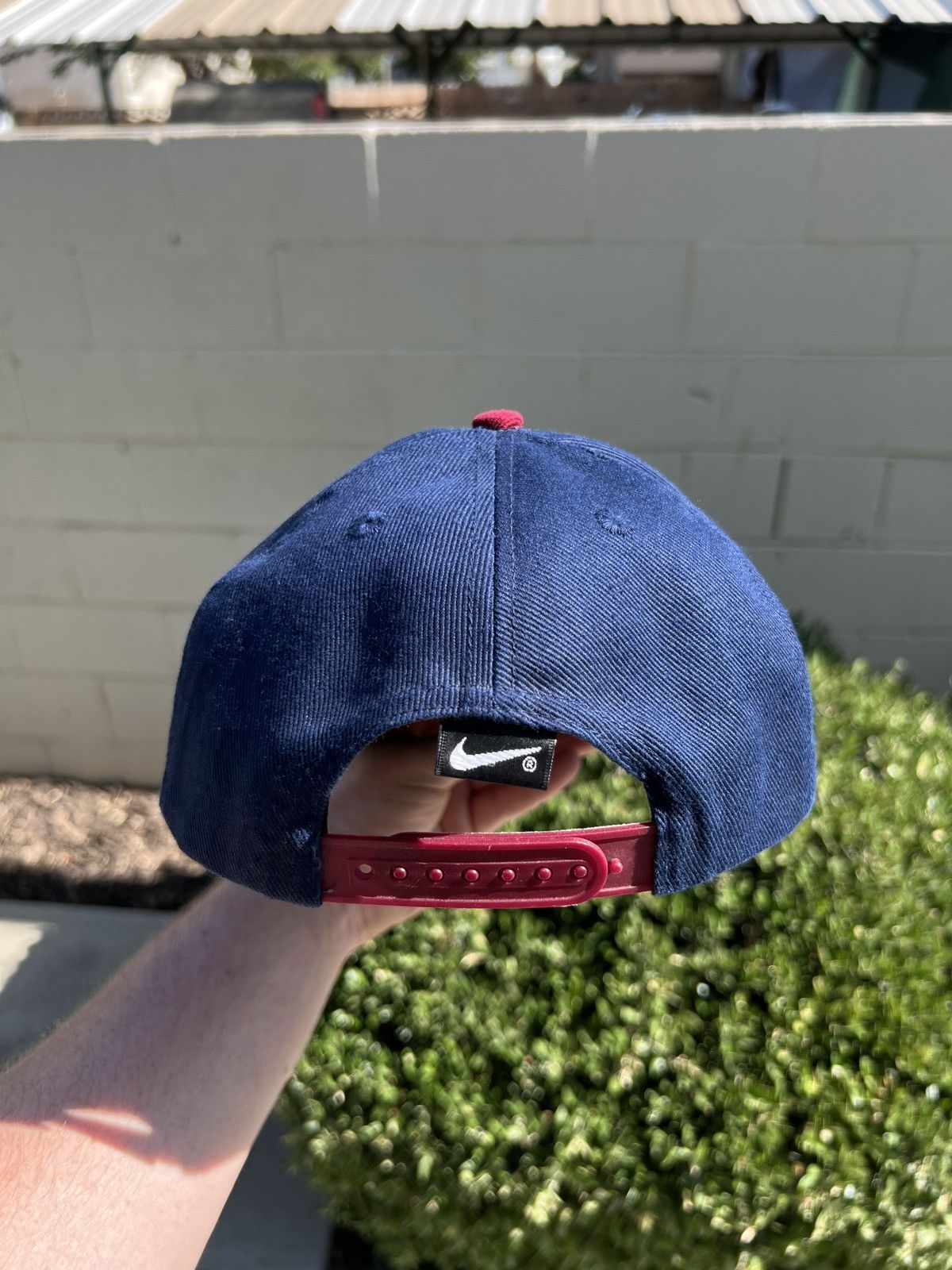 Nike Nike Vintage 90’s Classic Swoosh Script Logo 2 Tone Hat Size ONE SIZE - 4 Thumbnail