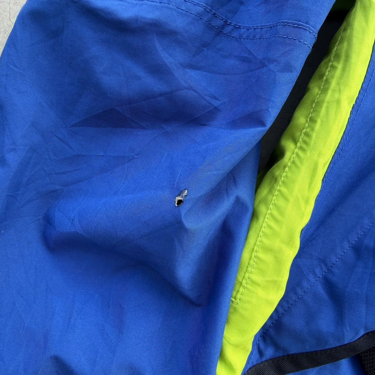 Nike ACG 90s Nike ACG Storm Fit waterproof Jacket Size US S / EU 44-46 / 1 - 12 Thumbnail