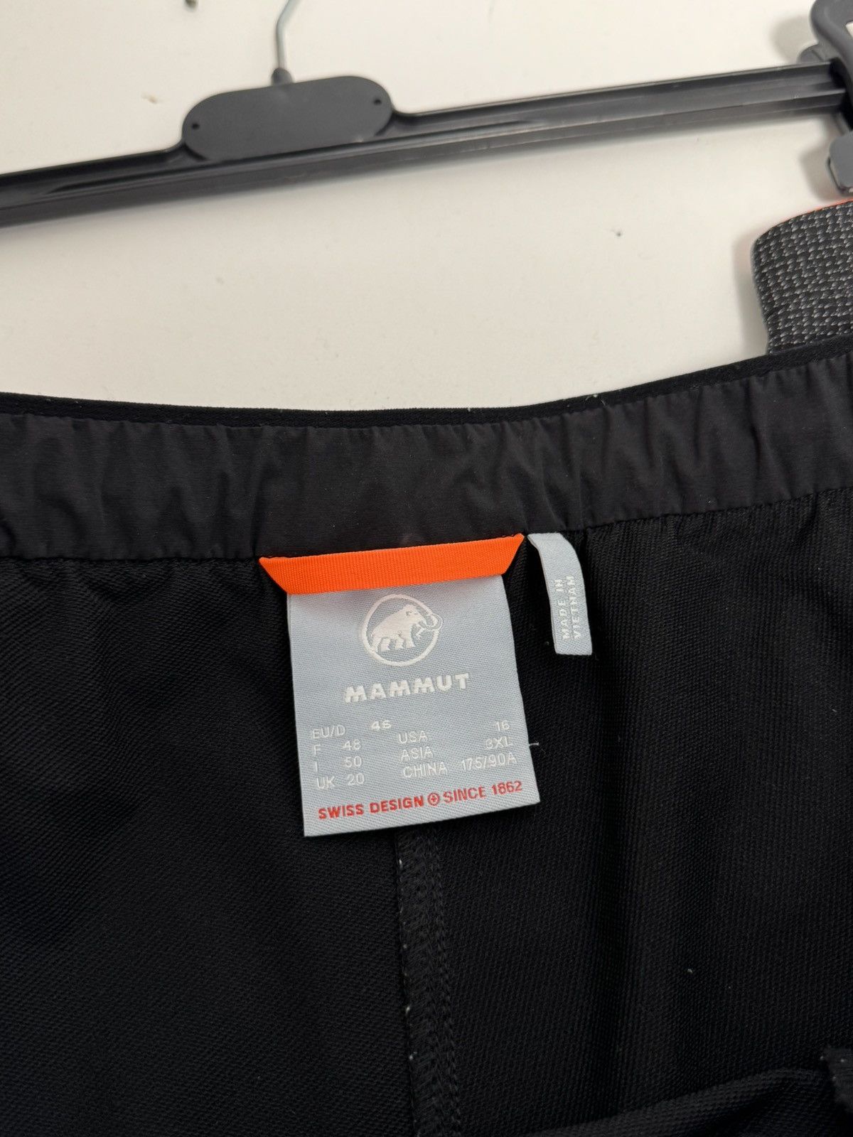 Mammut Mammut Aenergy Hybrid Women’s EU-46 Size 36" / US 14 / IT 50 - 15 Thumbnail