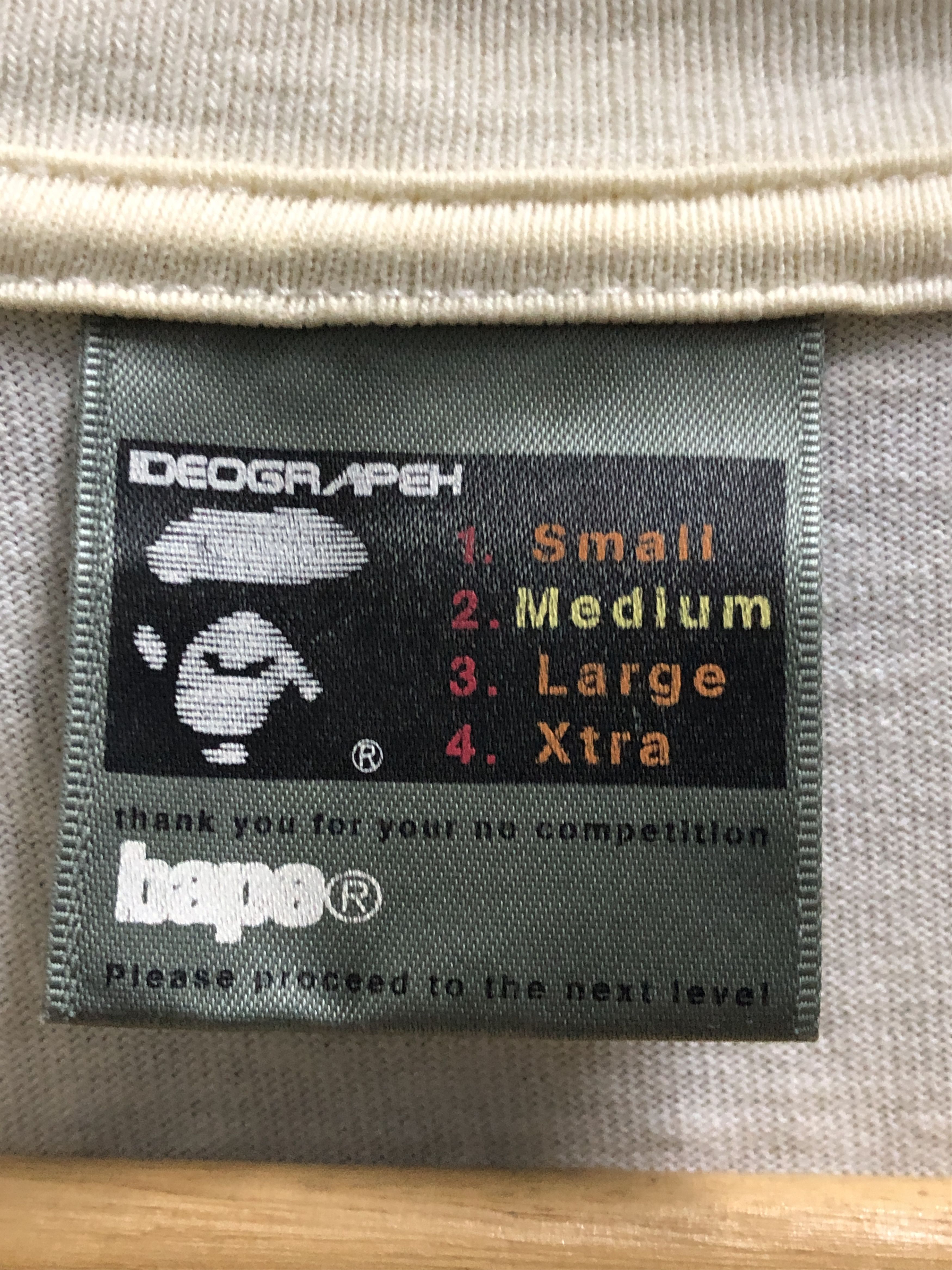 Bape OG Vintage 1999 Bape Mania Hong Kong Photo Tshirts Size US M / EU 48-50 / 2 - 3 Thumbnail