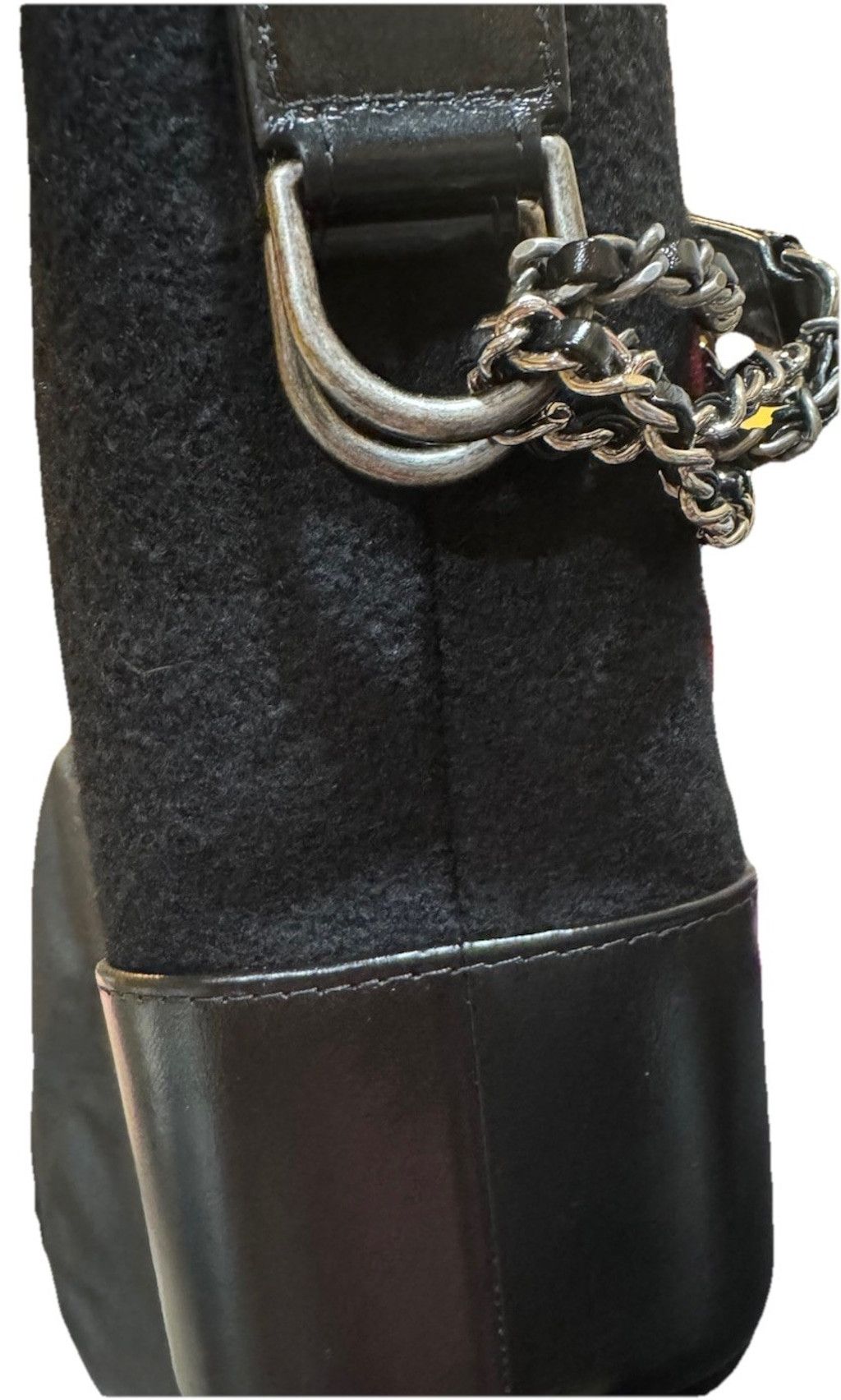 Chanel Chanel Calfskin Wool Embroidered Paris Hamburg Gabrielle Size ONE SIZE - 7 Thumbnail