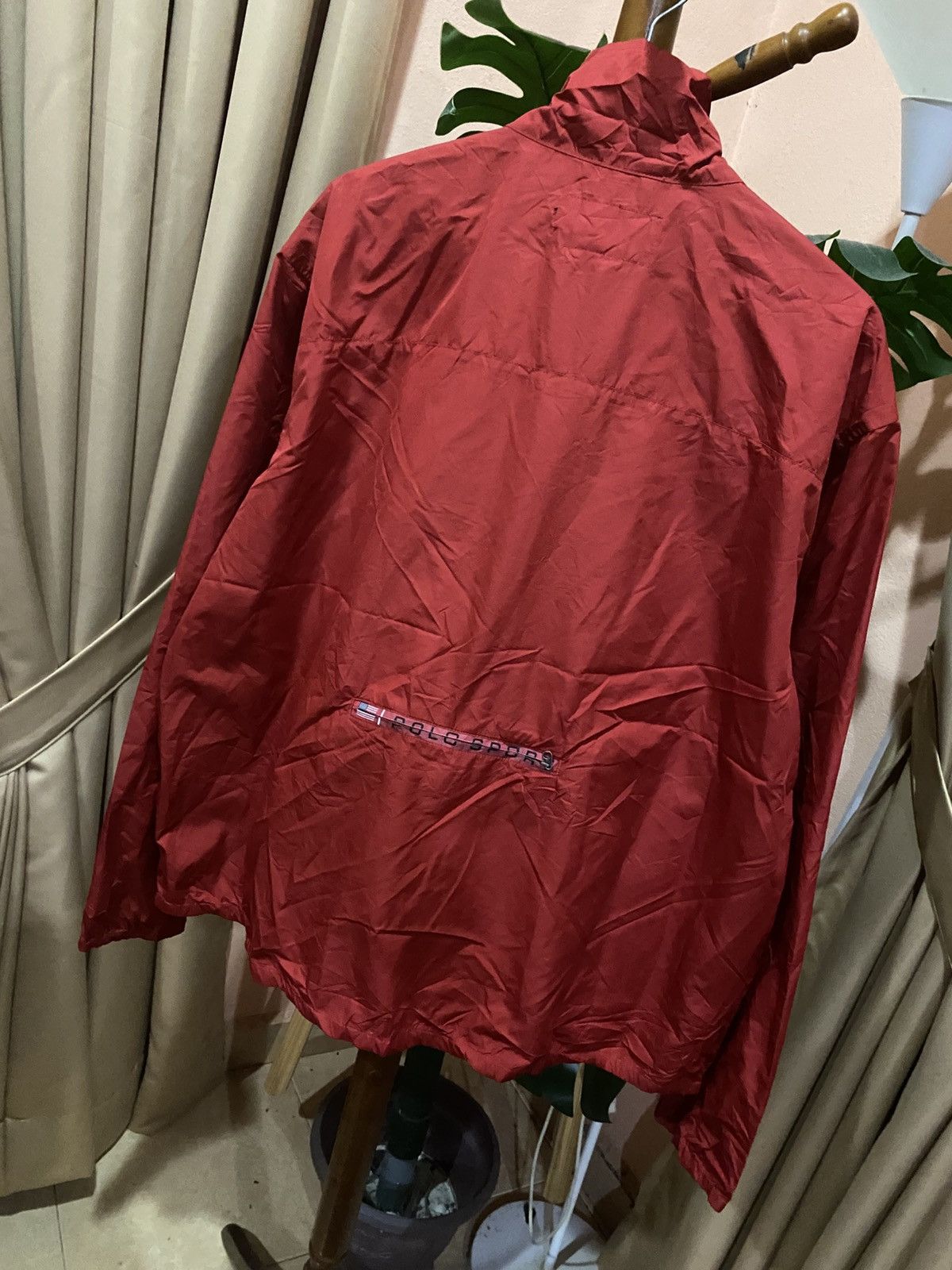 Ralph Lauren Sport Vintage Polo Sport Ralph Lauren Red Windbreaker Jacket 90s Size US L / EU 52-54 / 3 - 8 Thumbnail