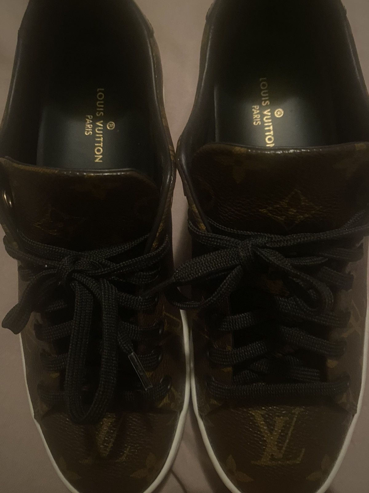 Louis Vuitton Louis Vuitton Frontrow sneaker Size US 8.5 / IT 38.5 - 9 Thumbnail