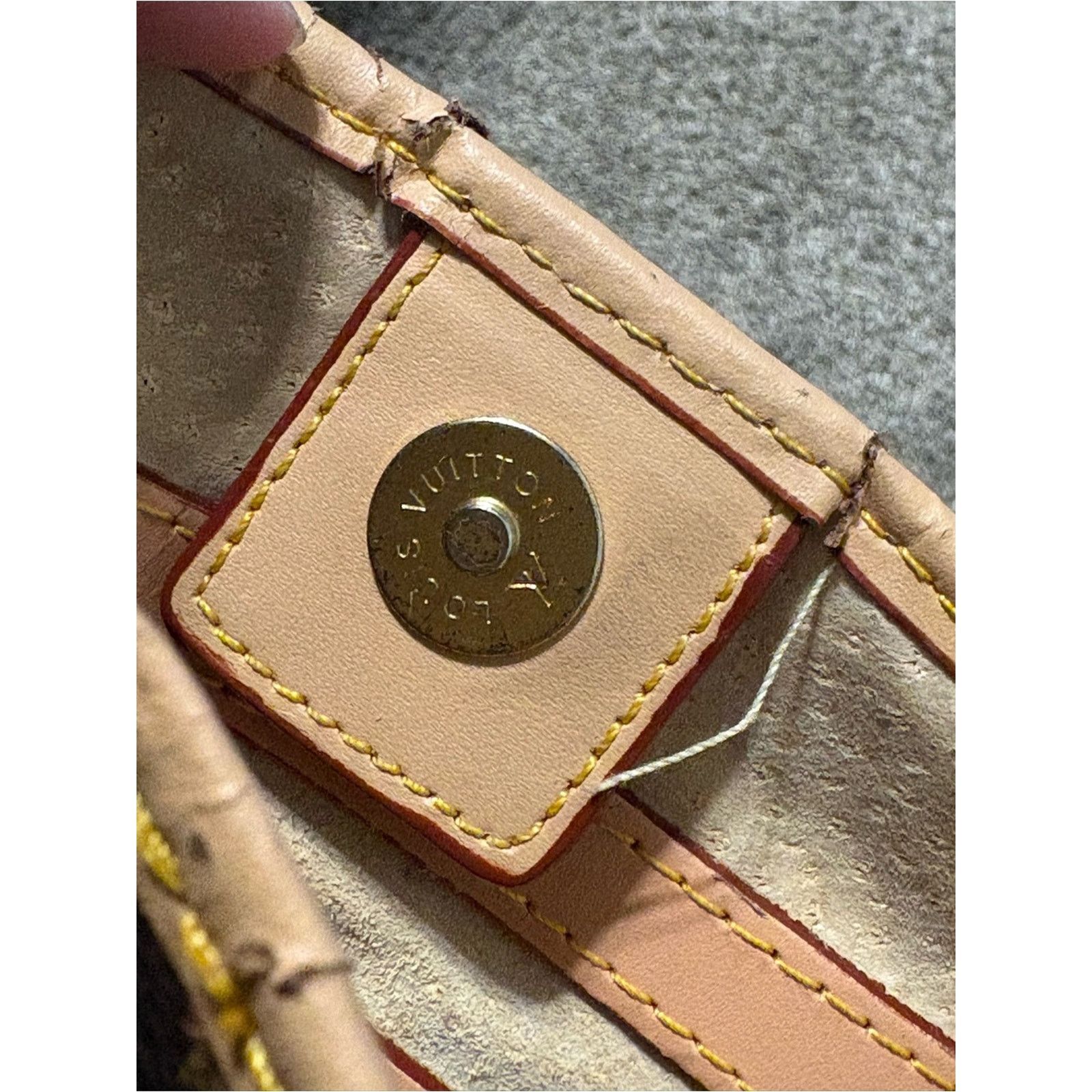 Louis Vuitton (Louis Vuitton) Monogram Bucket Bag: 9” x 10”: not auth Size ONE SIZE - 9 Thumbnail