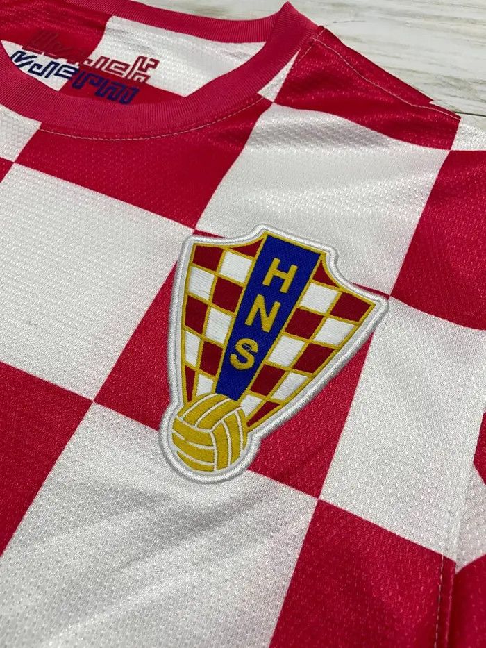 Nike Nike Croatia 2012 2013 Home Football Shirt Soccer Jersey Size US S / EU 44-46 / 1 - 9 Thumbnail