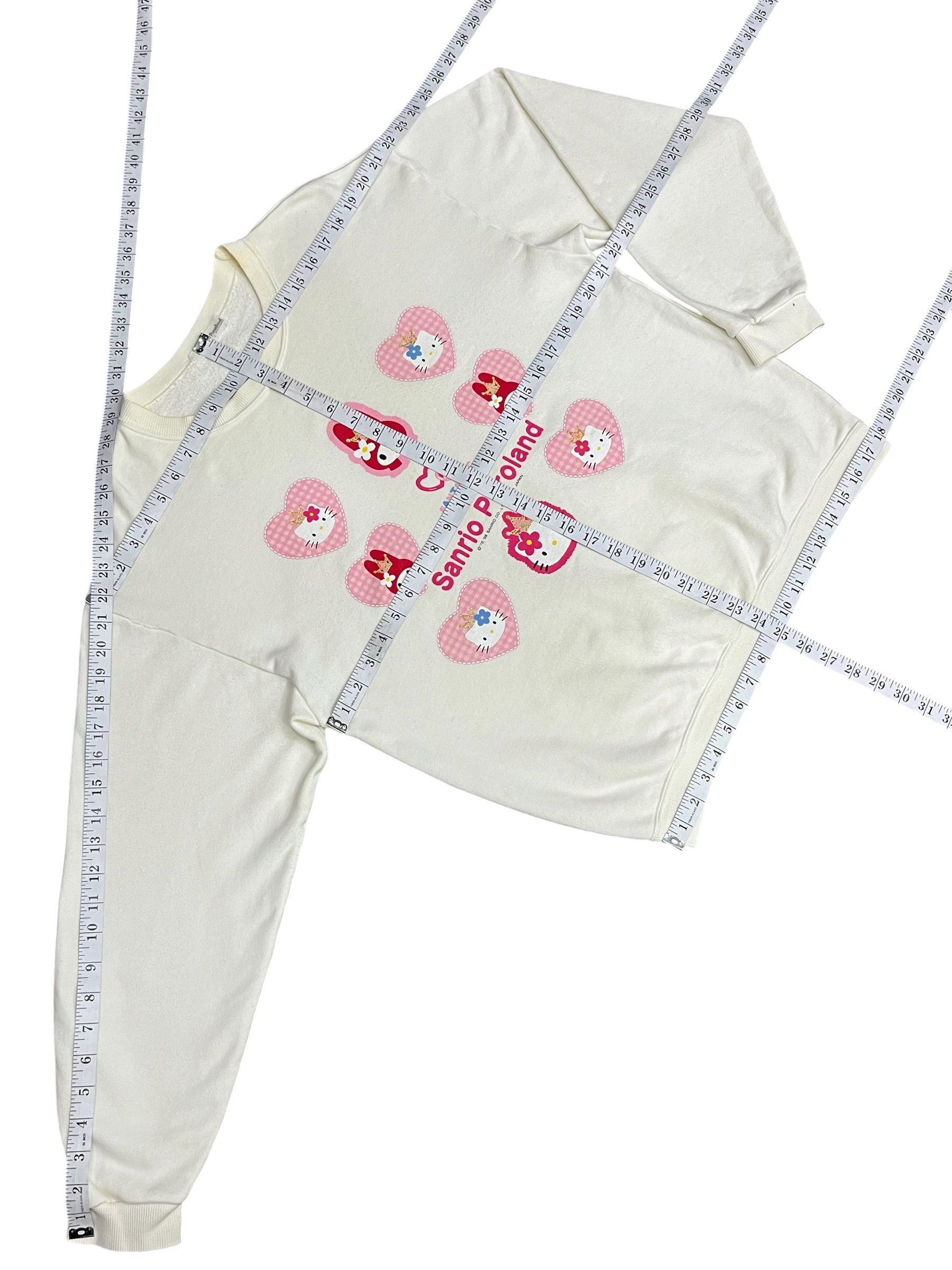 Japanese Brand Vintage Hello Kitty Fantastic World Japan Sweater Size US M / EU 48-50 / 2 - 18 Thumbnail